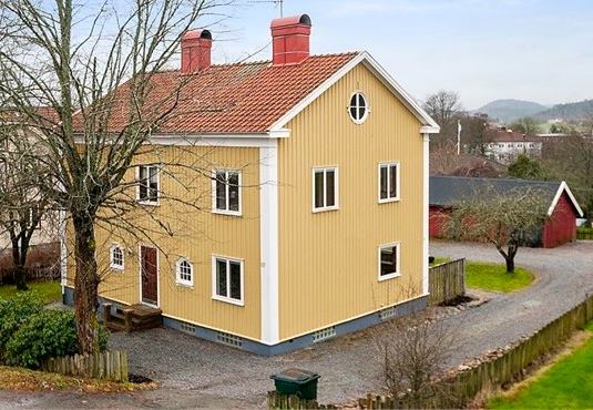4 rok · 90 m² i Dingle