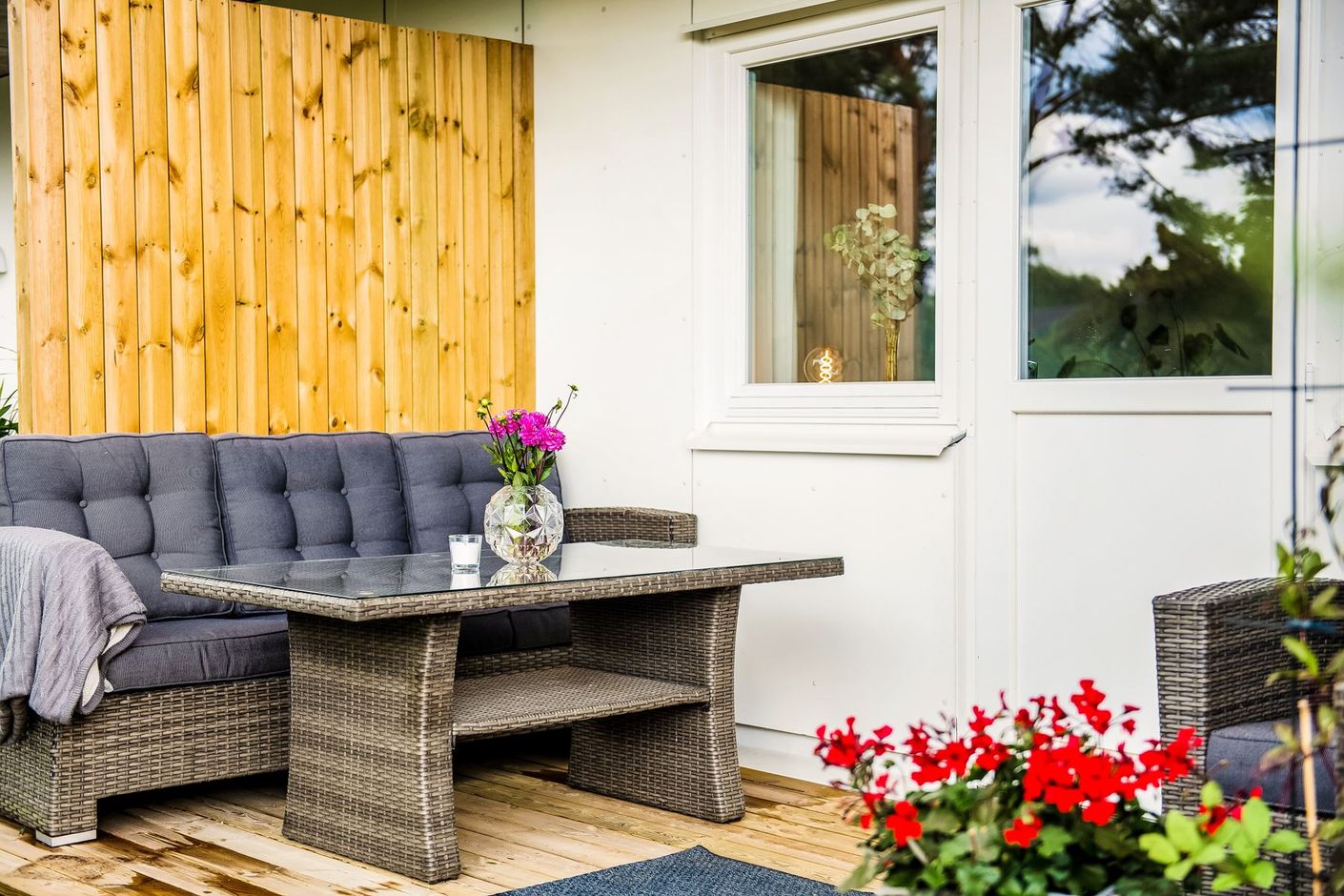 Blomsterkungsvägen, Hässelby — photo 2