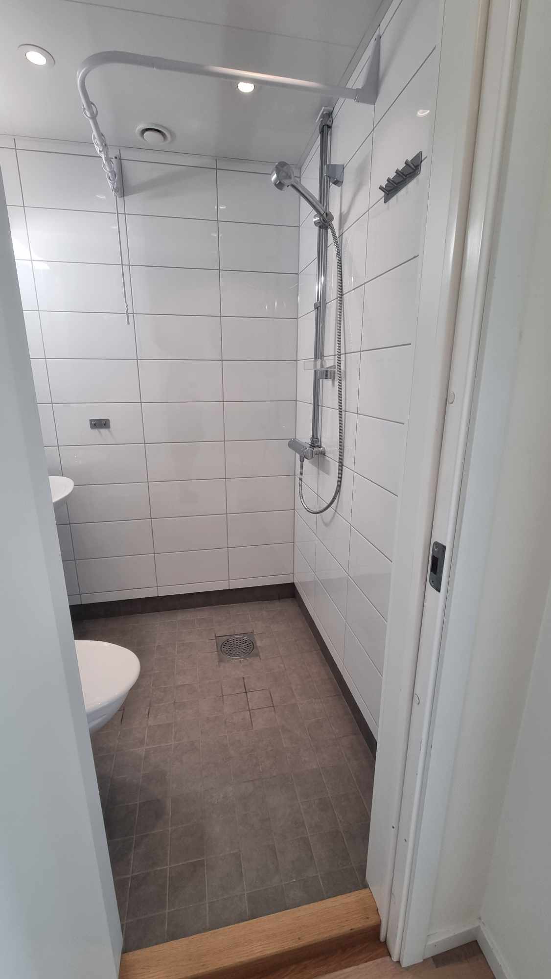 Lofotengatan, Kista — photo 3