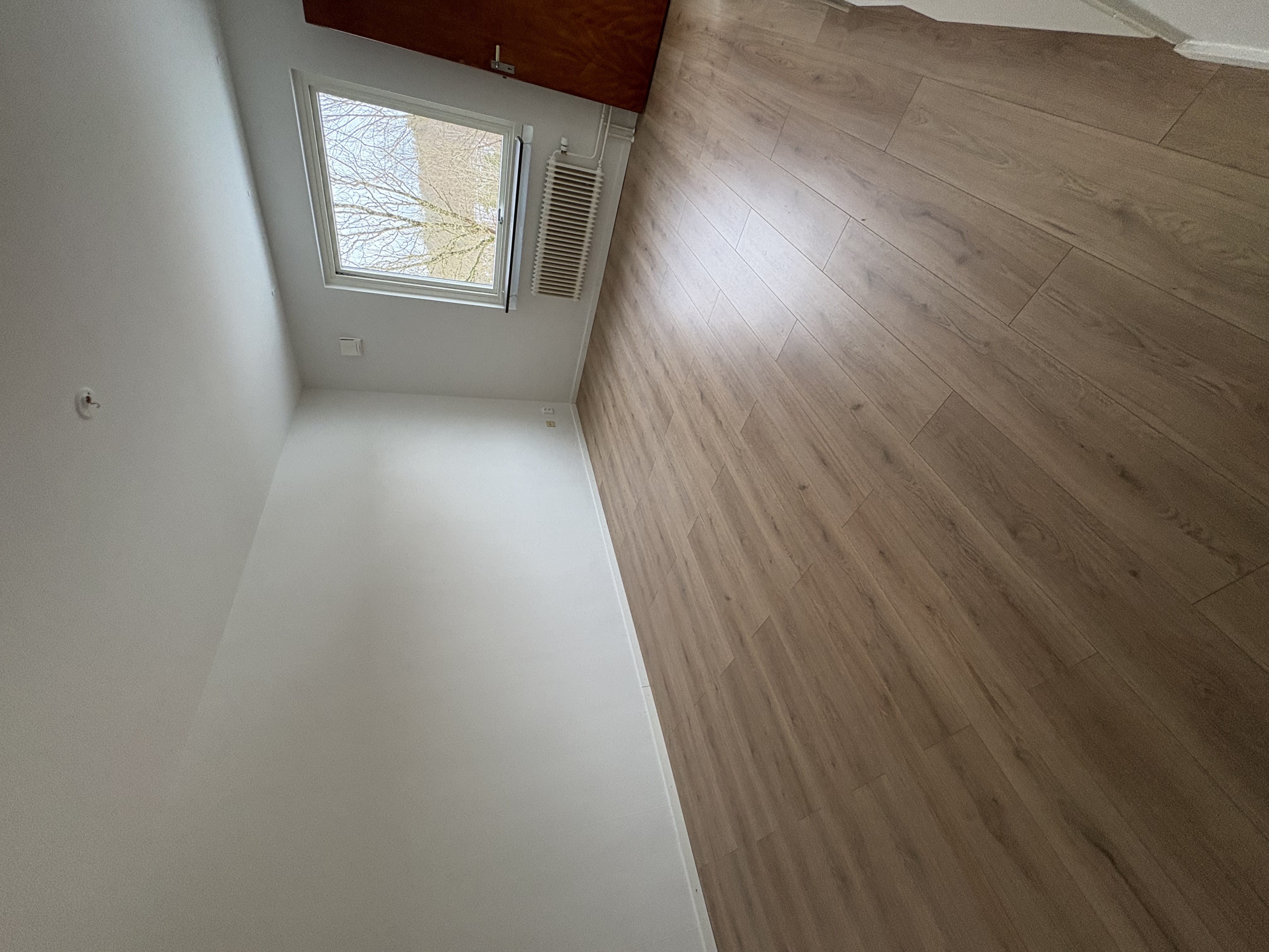 1 rok · 28 m² i Göta – bild 3