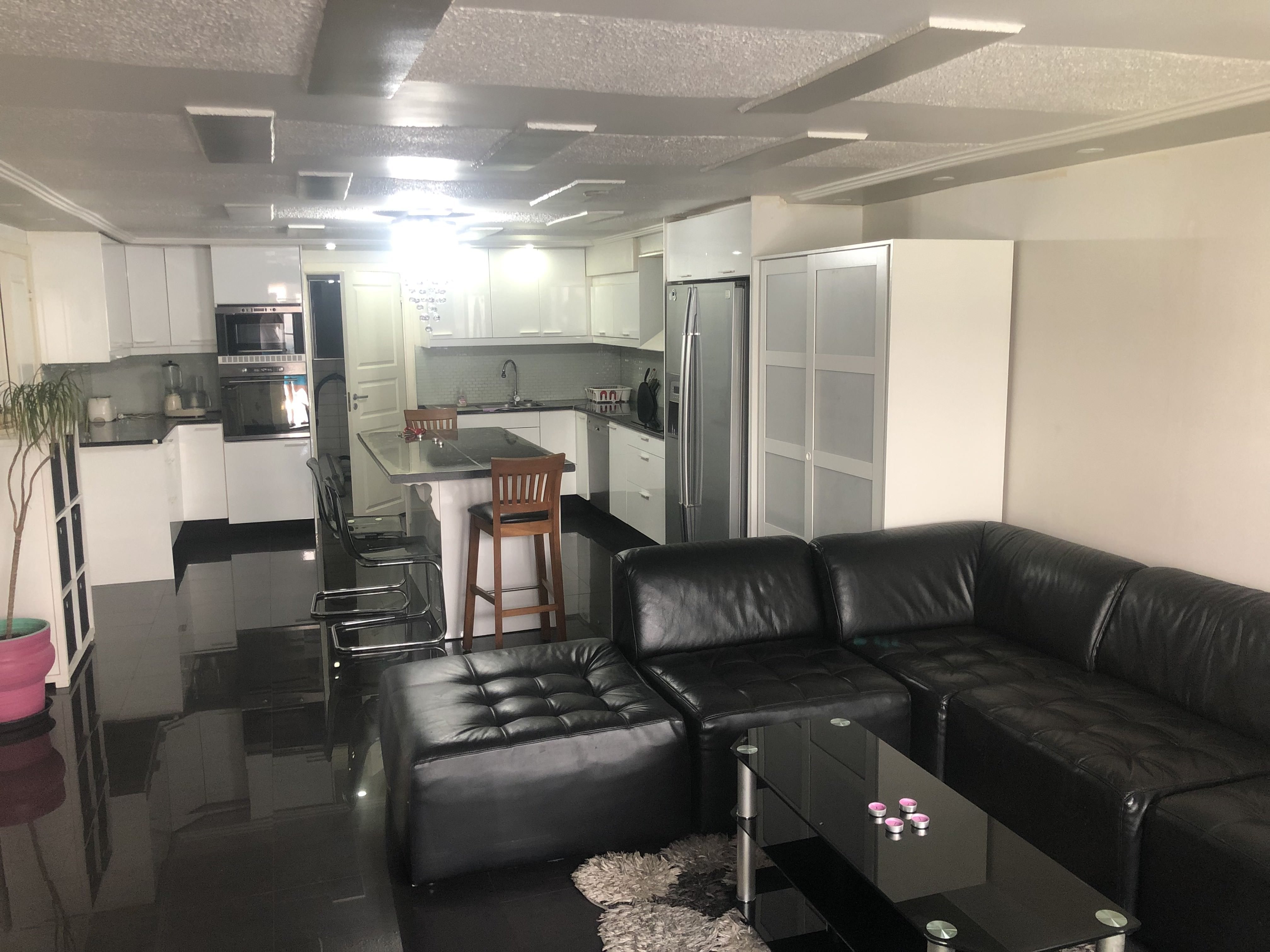 Radhus, 3 rum, 80 kvm, Skärholmen