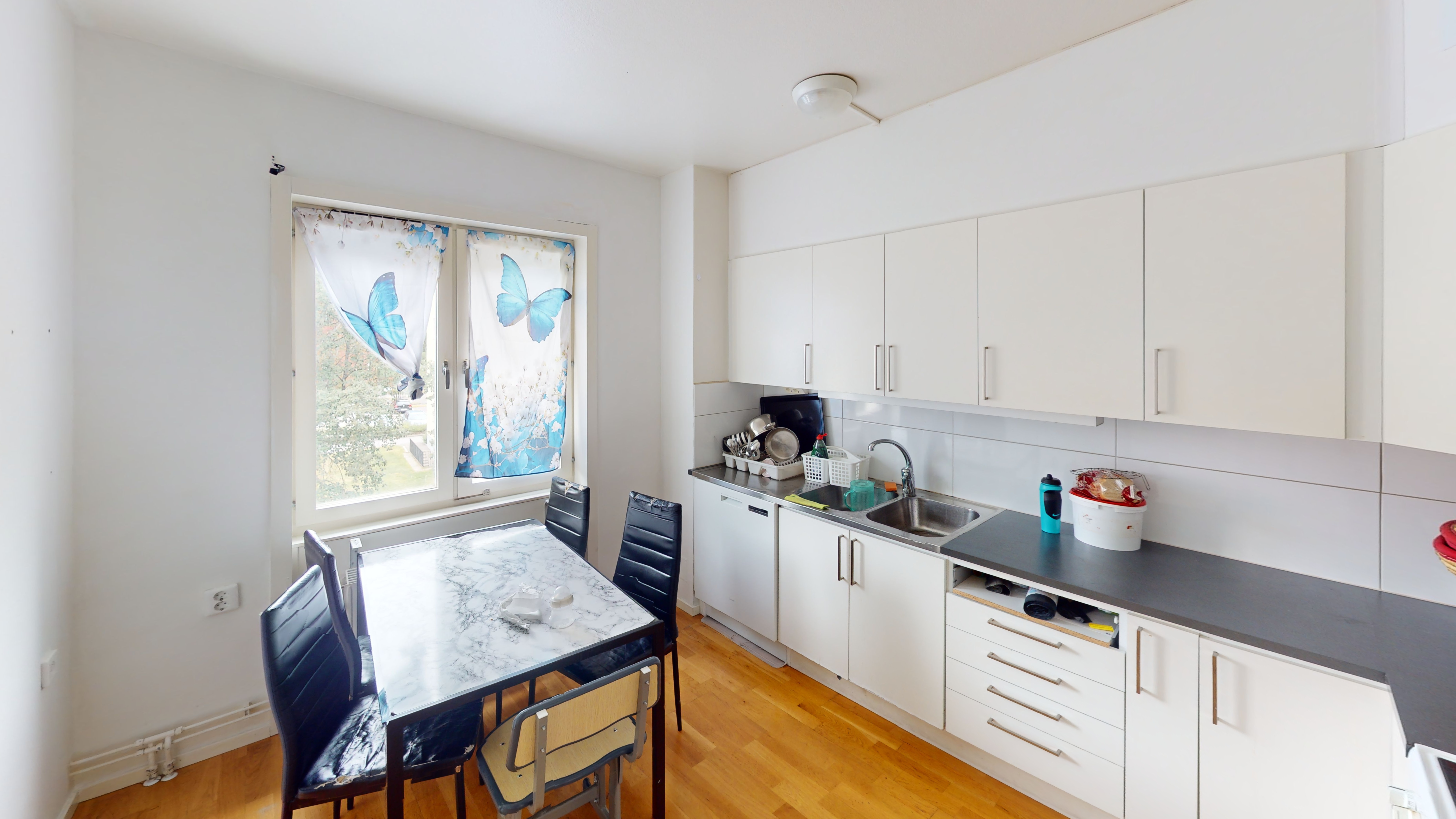 Lägenhet, 3 rooms, 66 sqm, Västerås