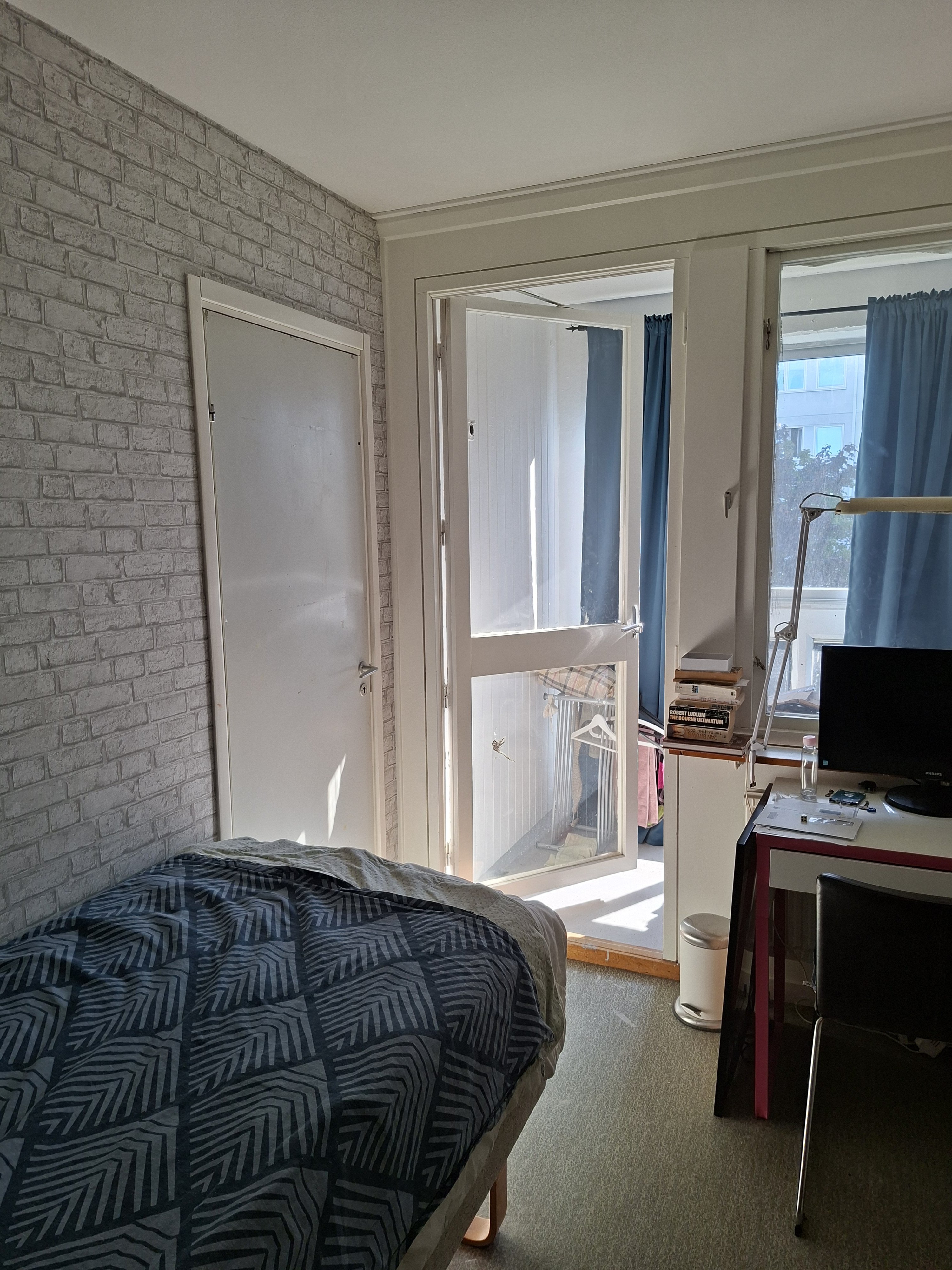 Salviagatan, Angered