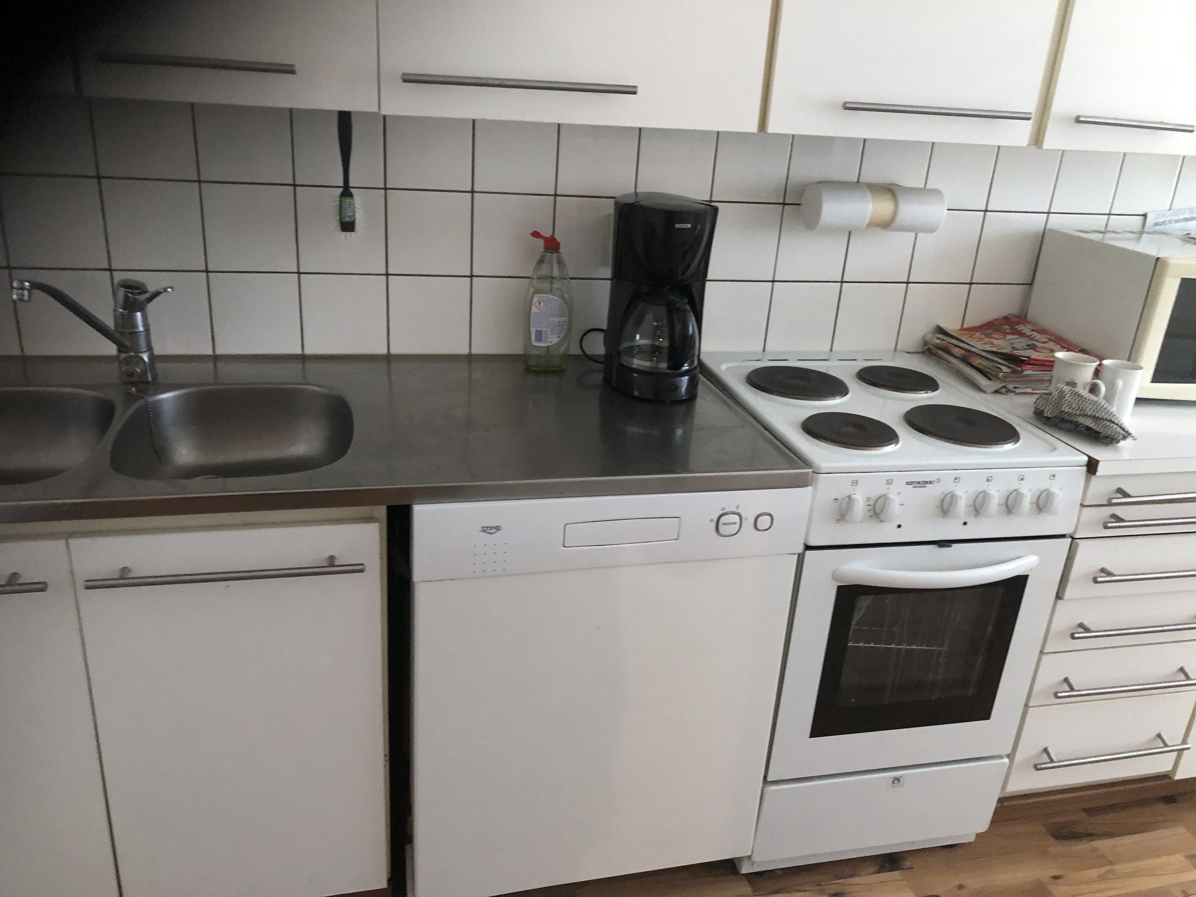 Kanavanranta lähellä ja meri 5