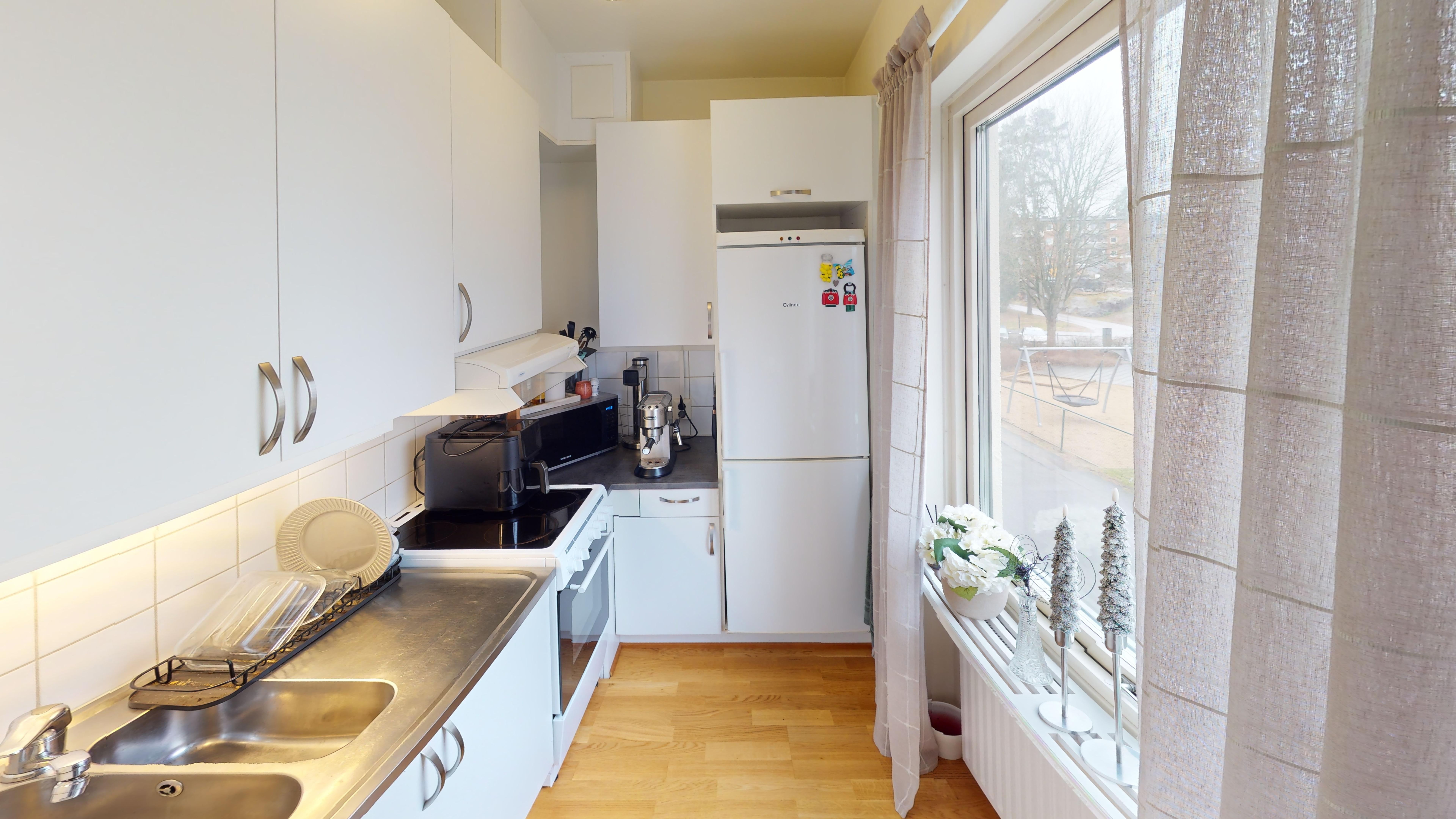 Lägenhet, 1 rooms, 33 sqm, Trollhättan