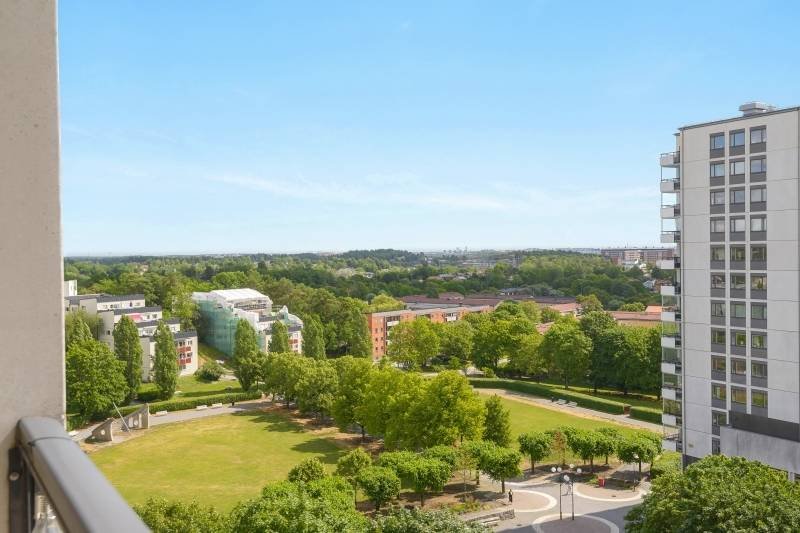 Ångermannagatan, Vällingby — photo 2