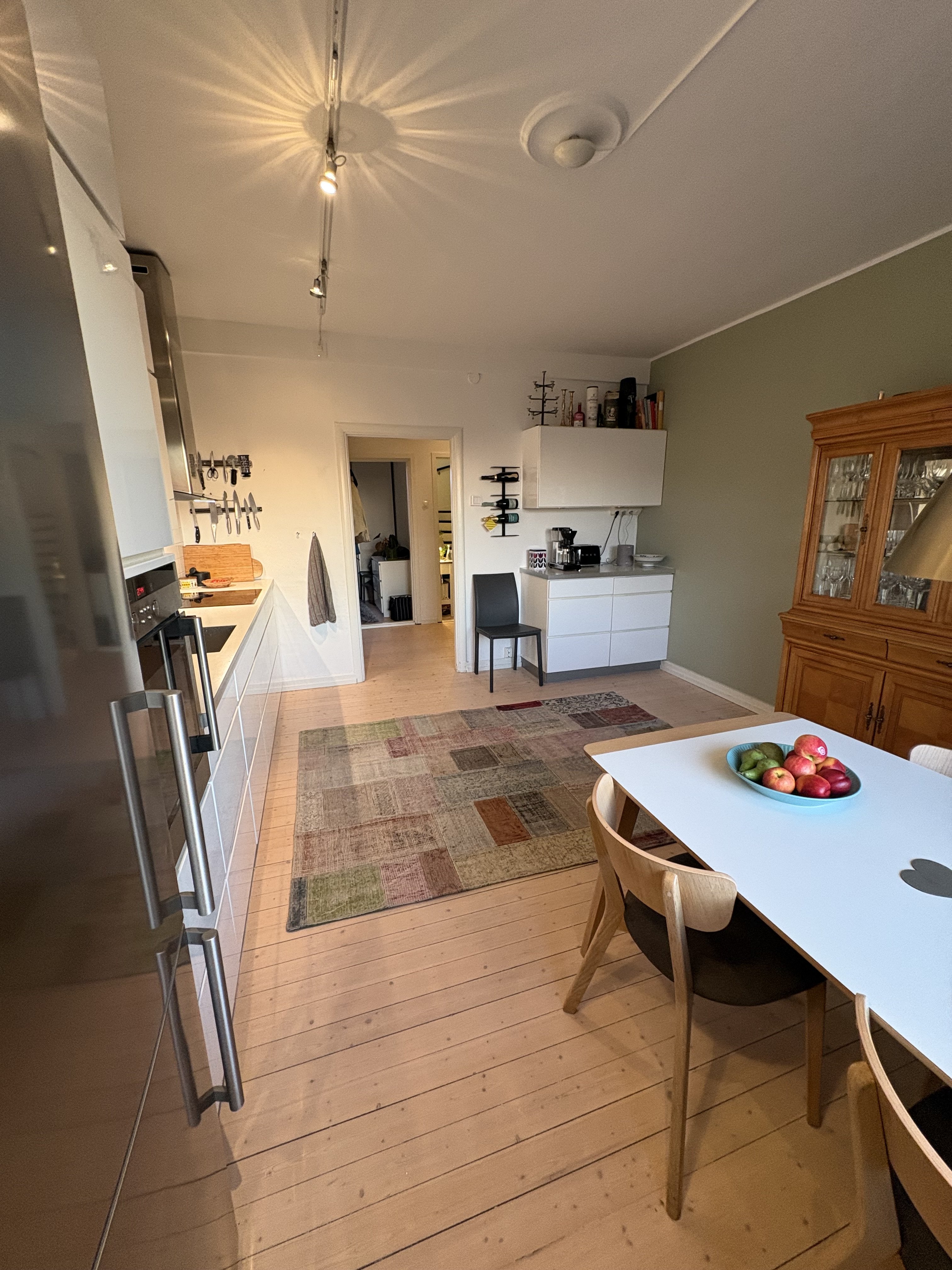 Lägenhet – Göteborg, Prästgårdsängen, Lunden - Bild 2