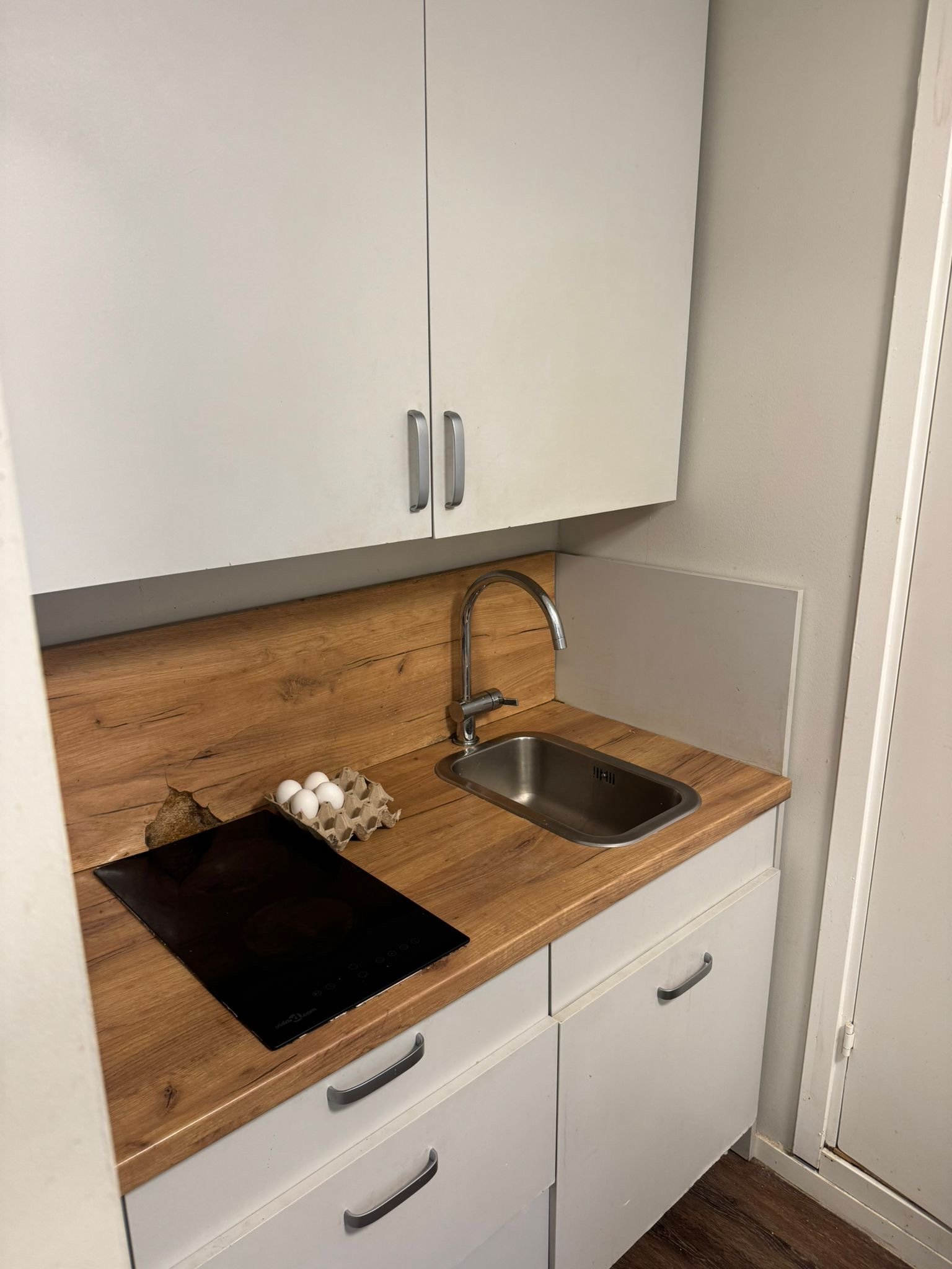 Lägenhet – Stockholm, Västberga industriområde, Västberga - Bild 2