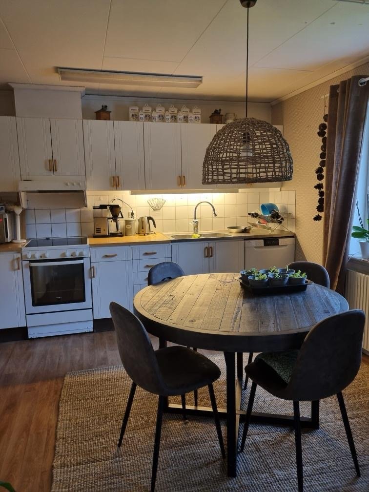 Lägenhet, 3 rooms, 77 sqm, Vikmanshyttan