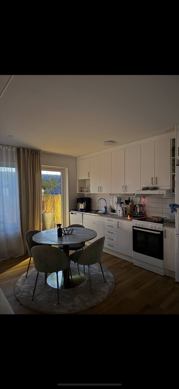 Sisjöbäckens Väg, Askim — photo 5