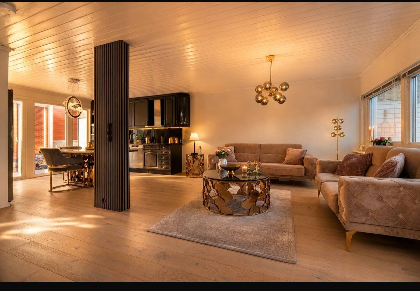 Radhus, 6 rooms, 124 sqm, Upplands Väsby