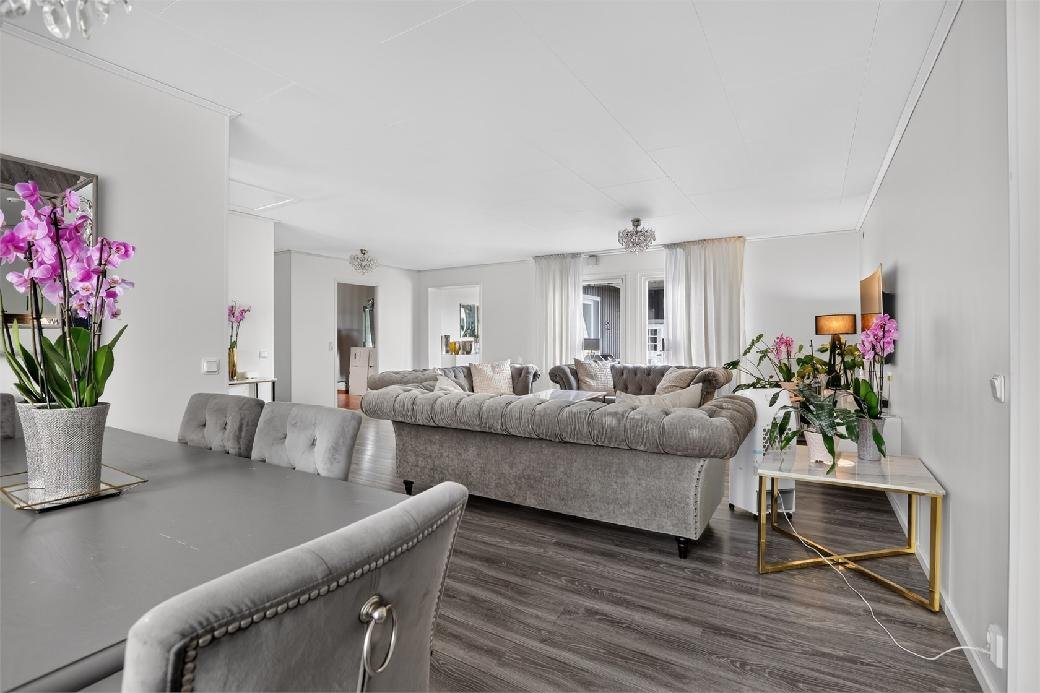 Hus – Södertälje, Glasberga Sjöstad, Östertälje - Fler