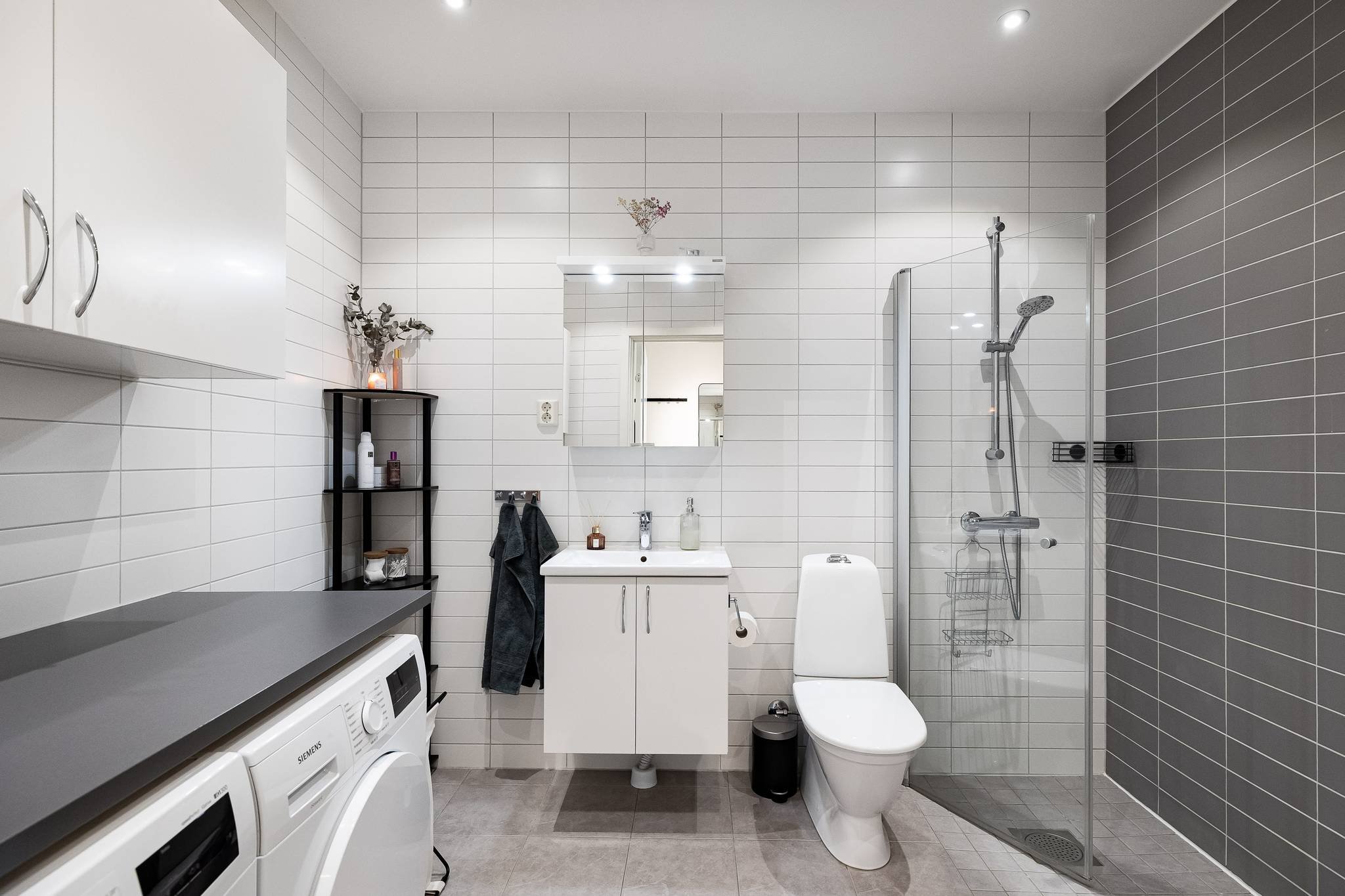 Karlsdalsallén, Örebro — photo 3