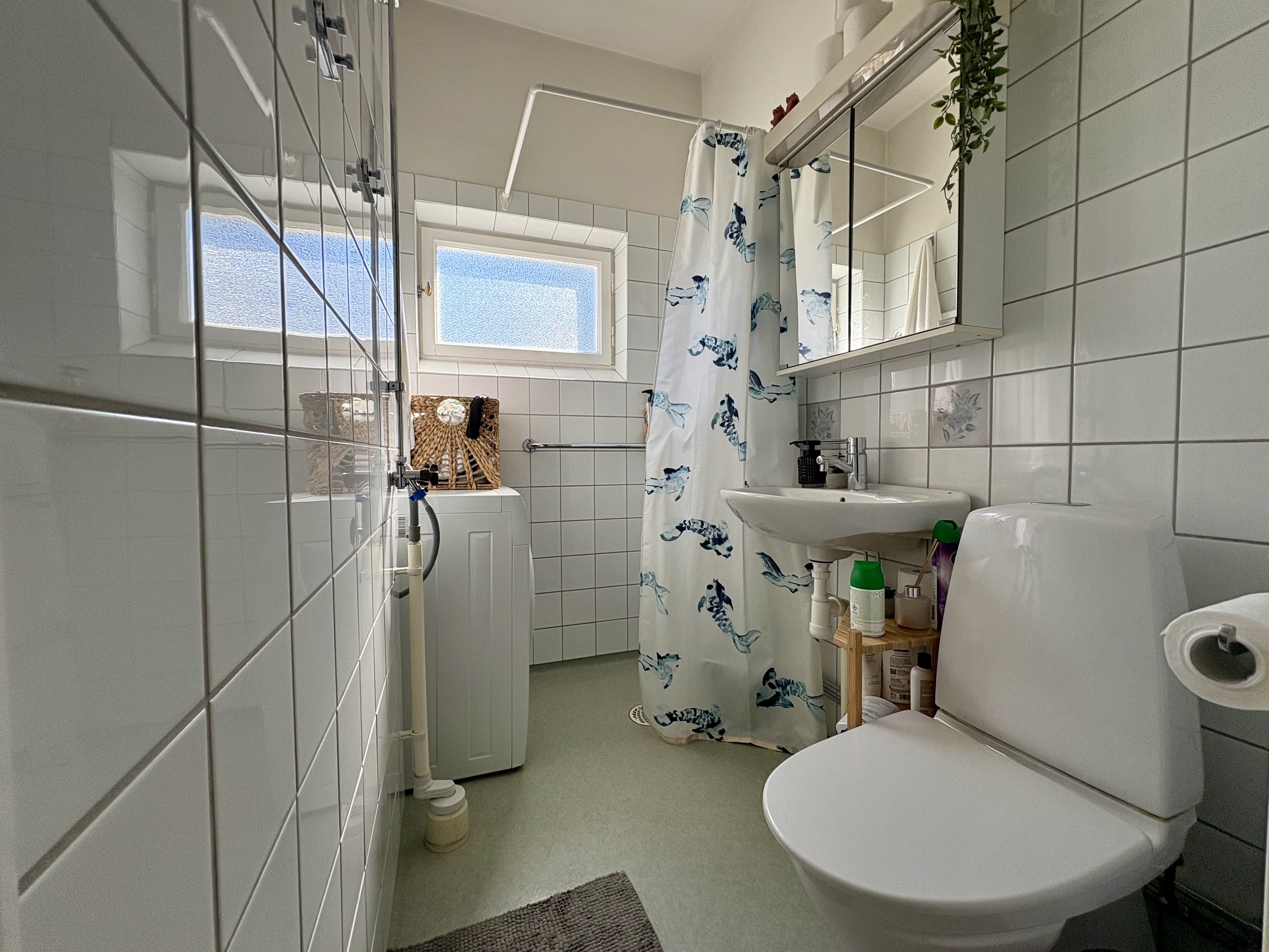 2 rum och kök, Bromma — 13 210 kr/mån — bild 3