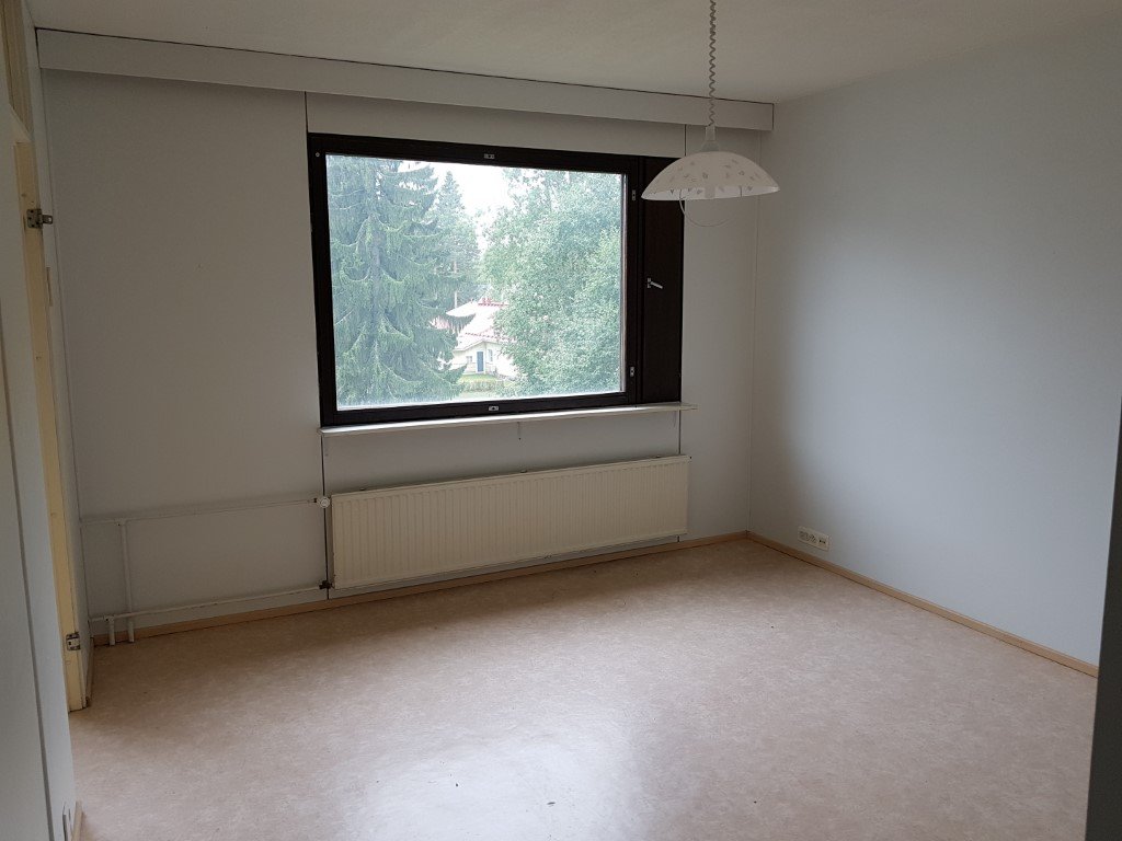Kivalla sijainnilla kerrostaloyksiö 1
