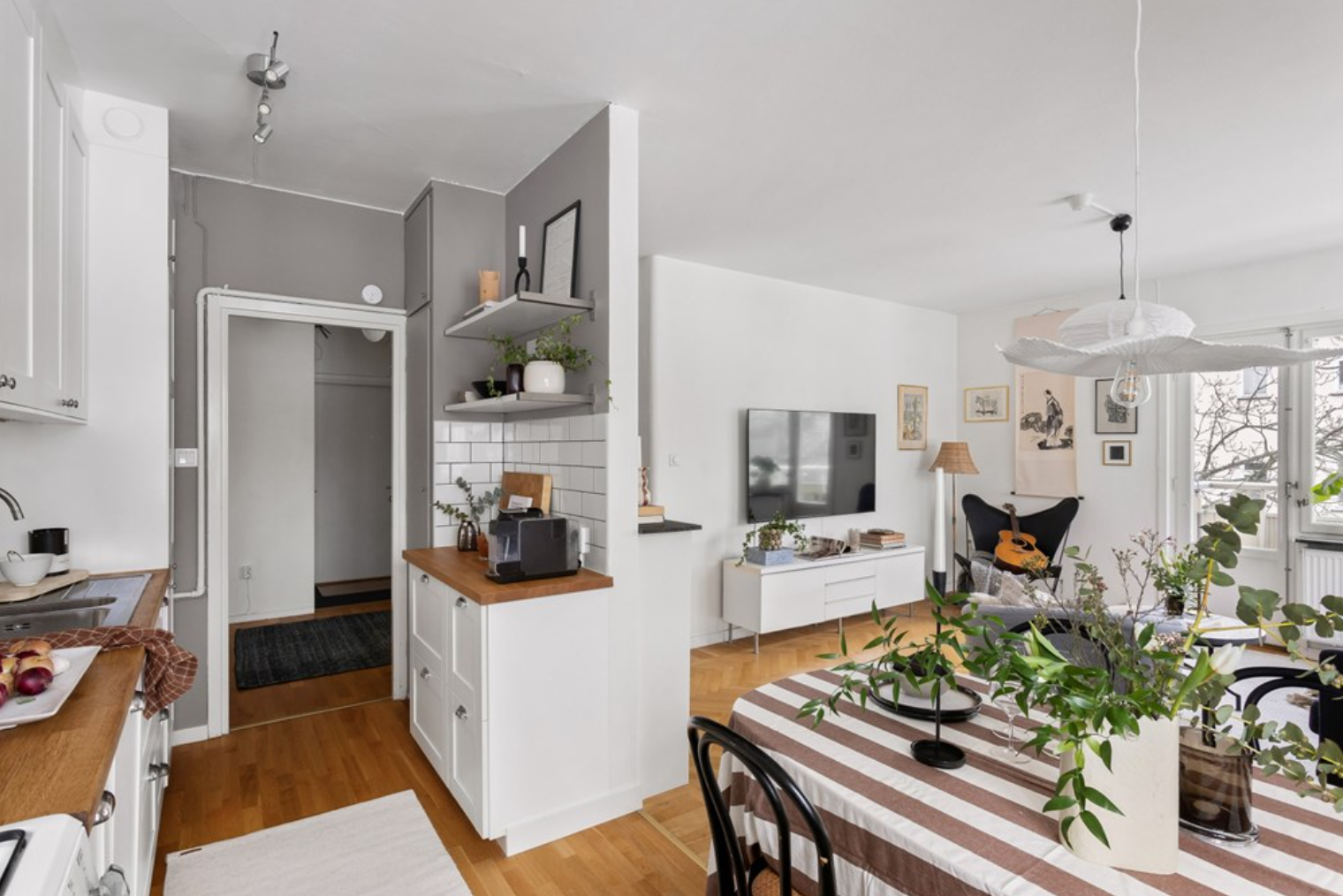 Svartviksvägen, Bromma — photo 2