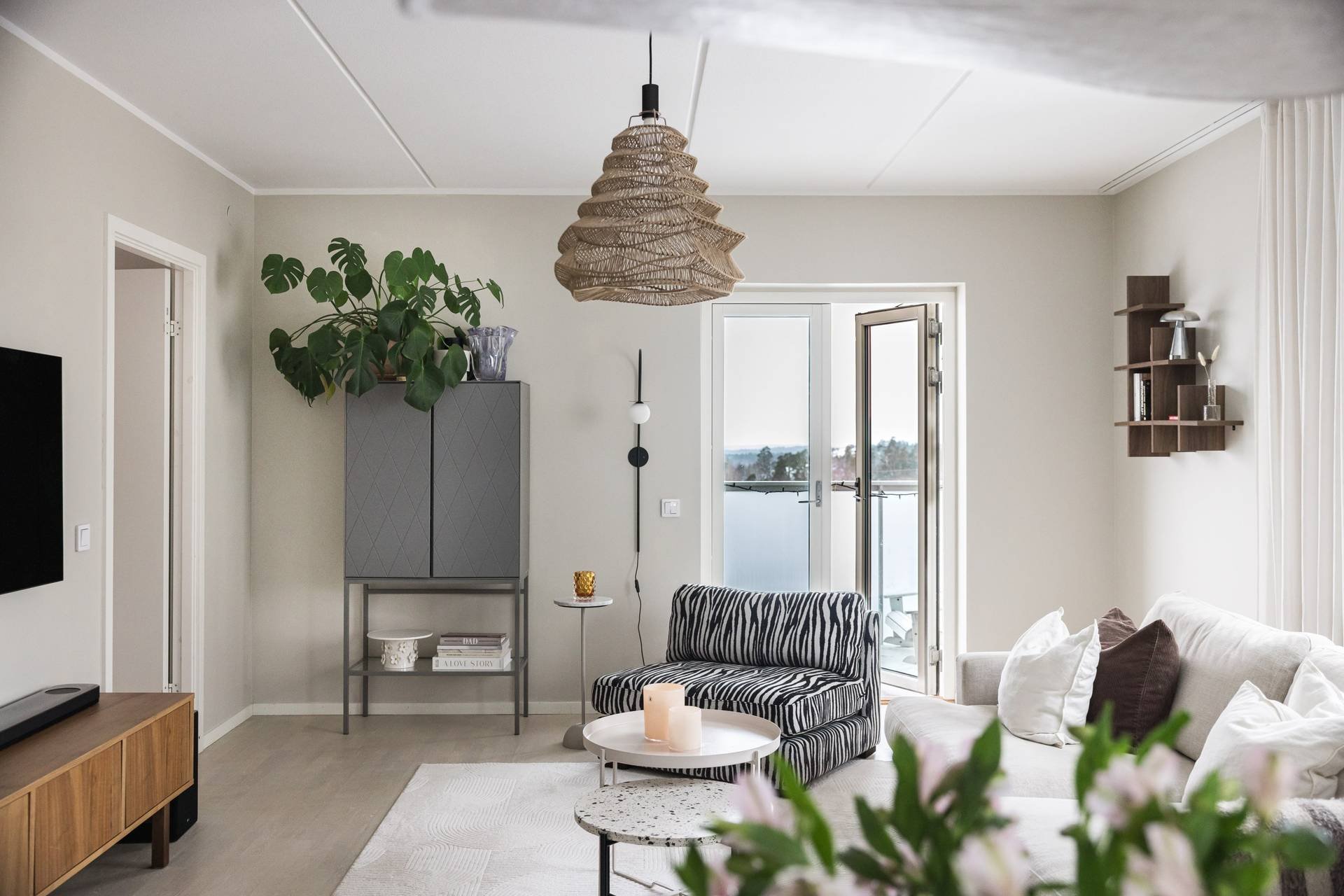 Ekholmsvägen, Skärholmen