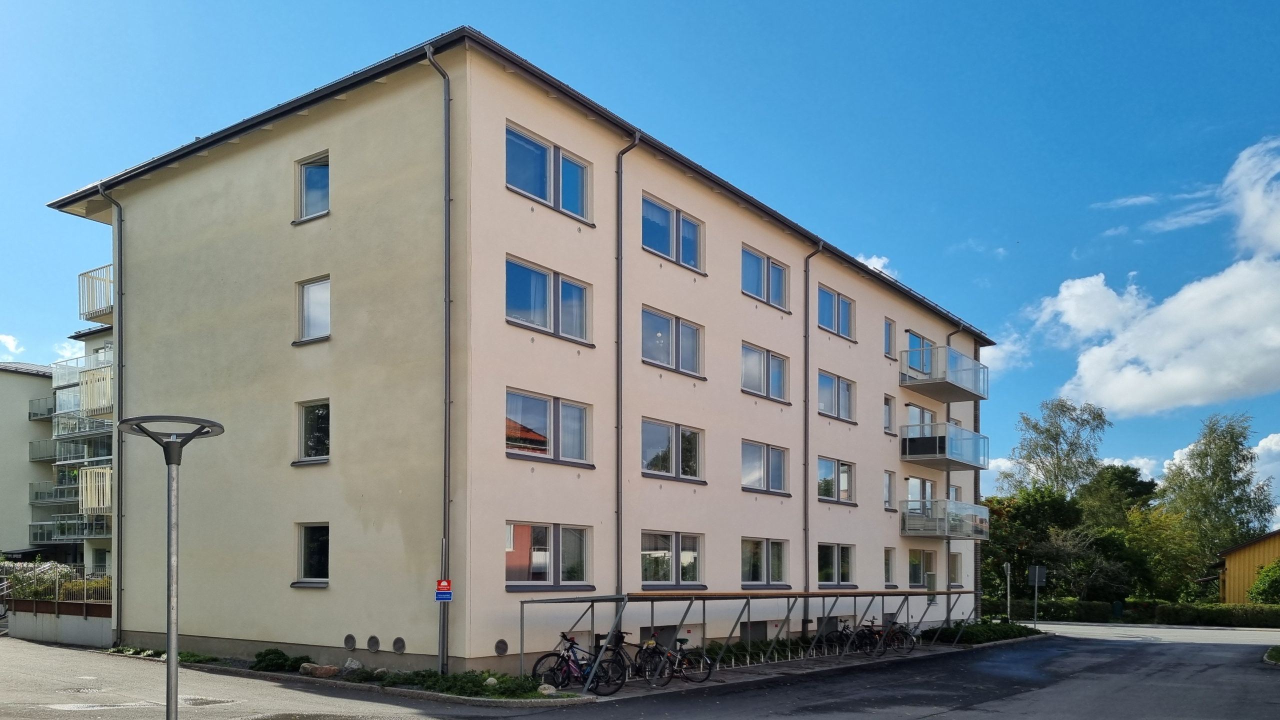 Gärdesvägen 8