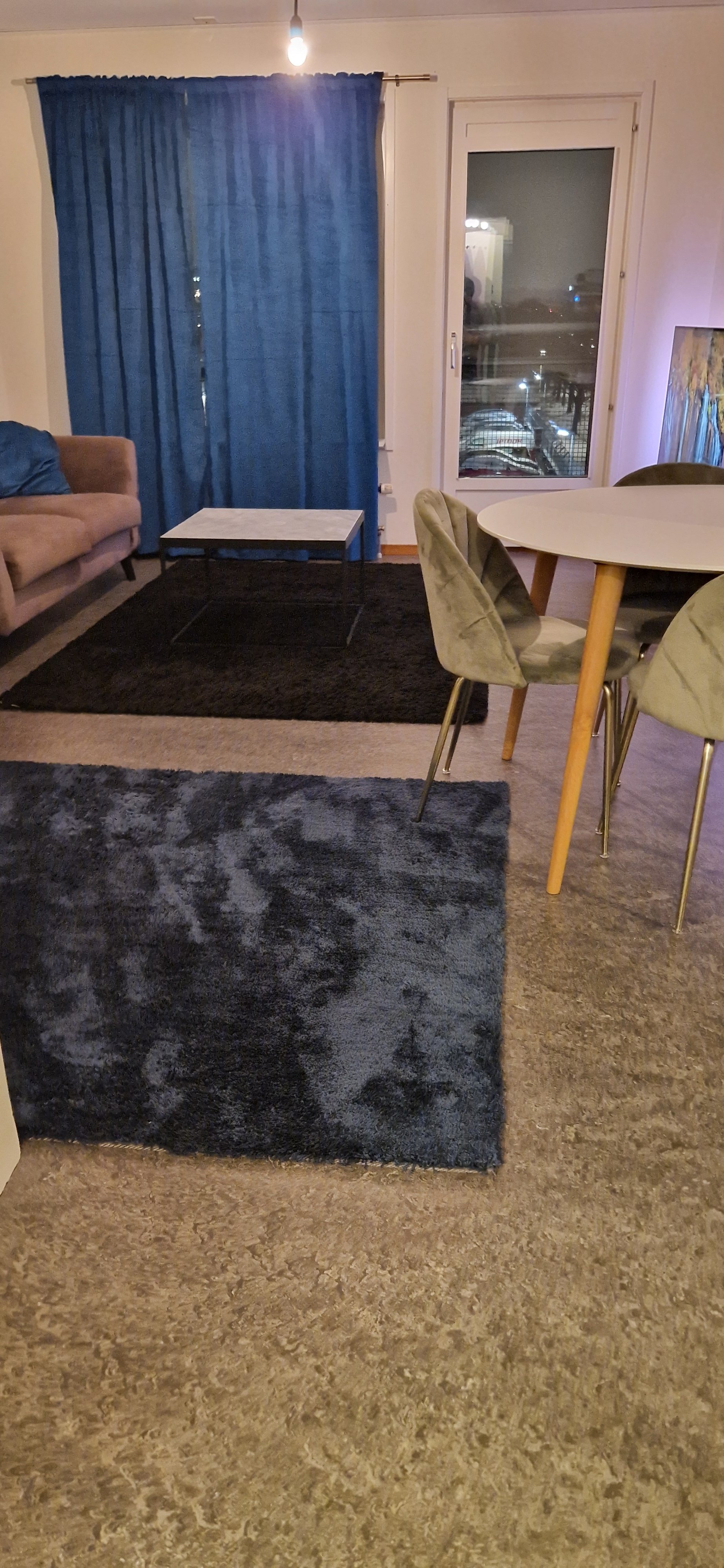 Saltholmsgränd, Kista