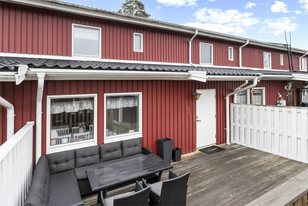 Radhus, 4 rooms, 115 sqm, Tullinge
