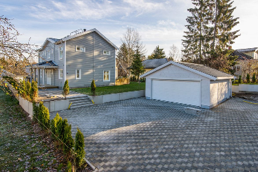 Villa/Hus, 6 rum, 166 kvm, Täby