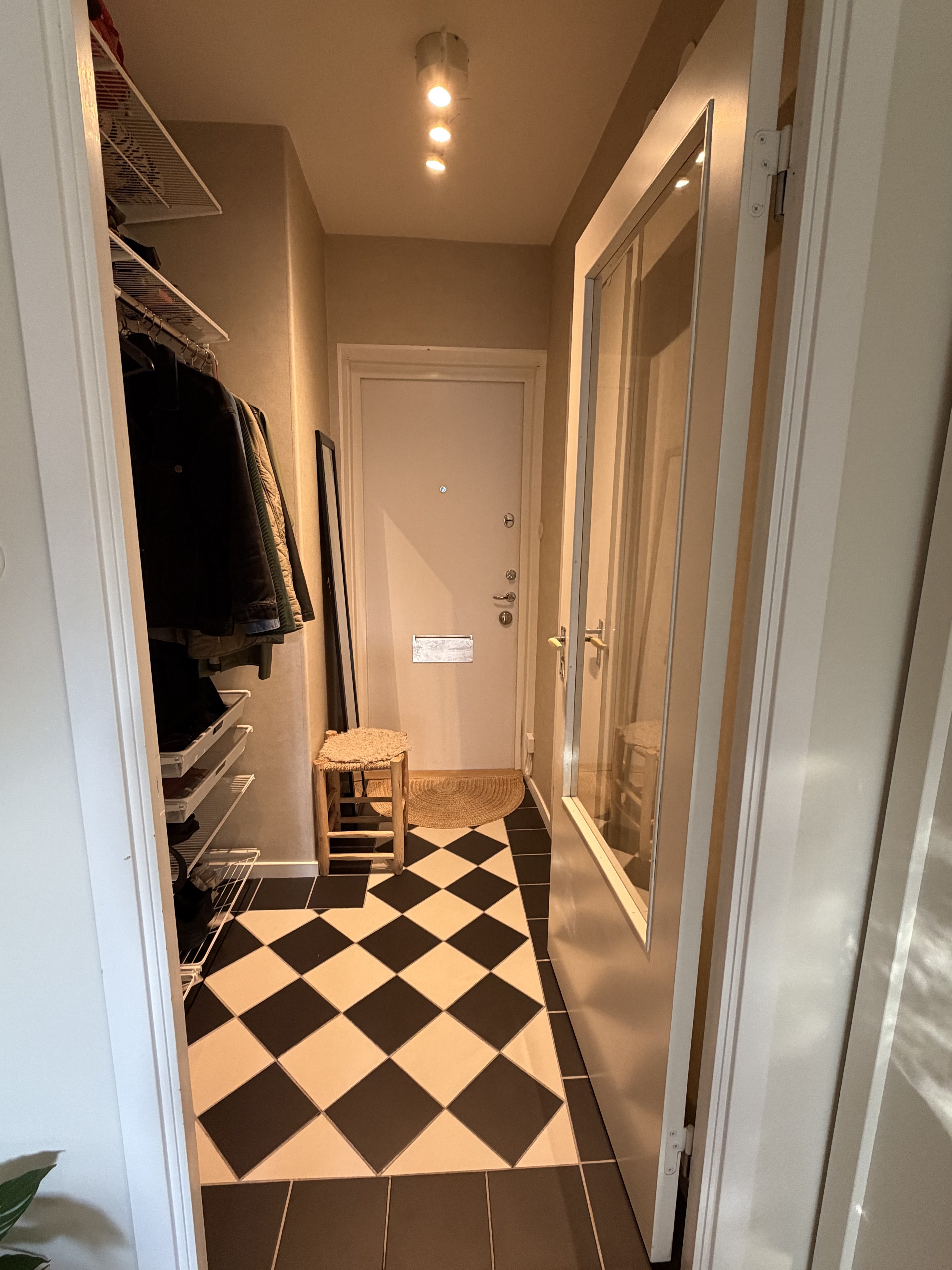 1 rok · 37 m² i Saltsjöbaden – bild 2