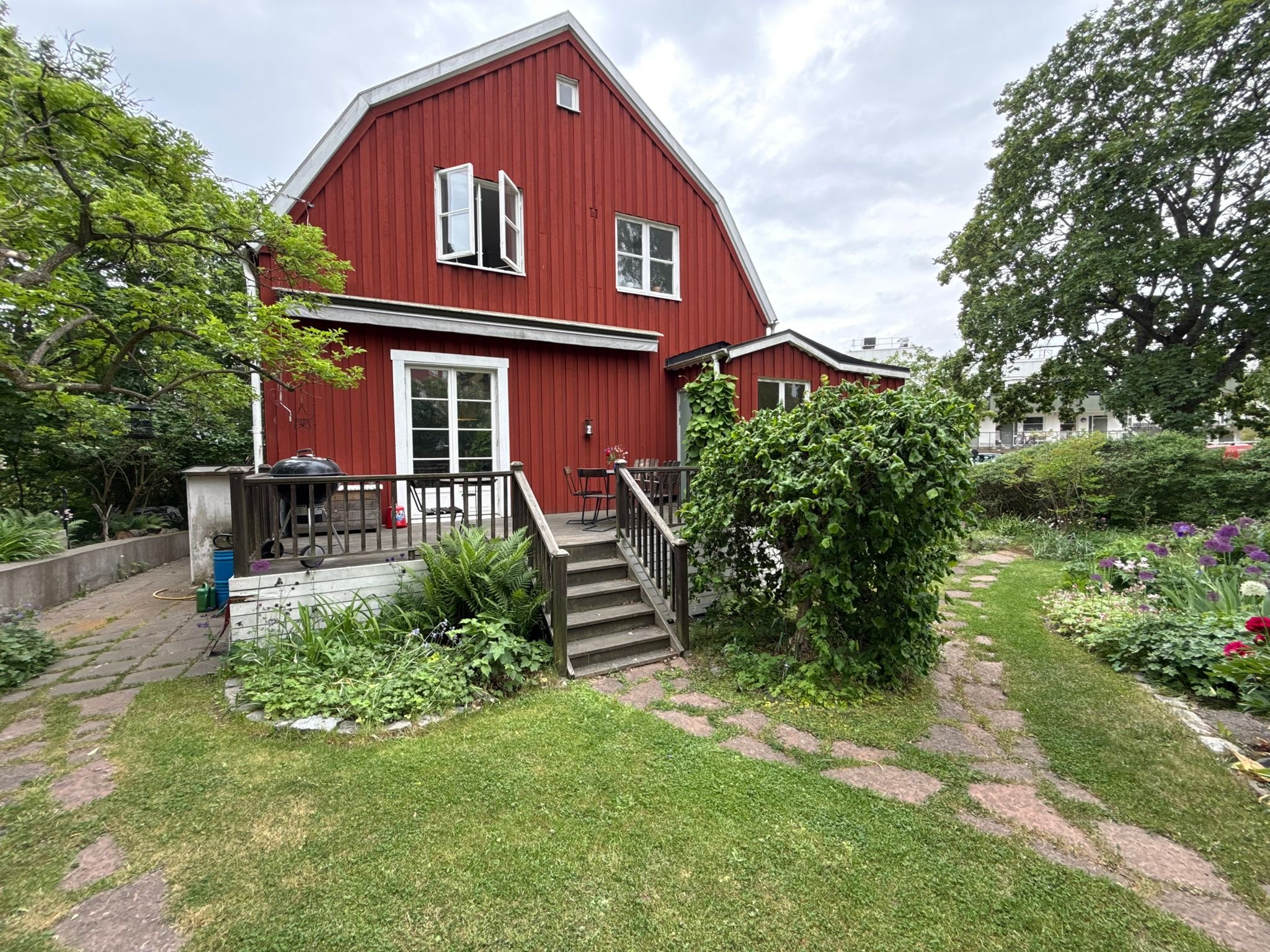 Nedre Bergsvägen