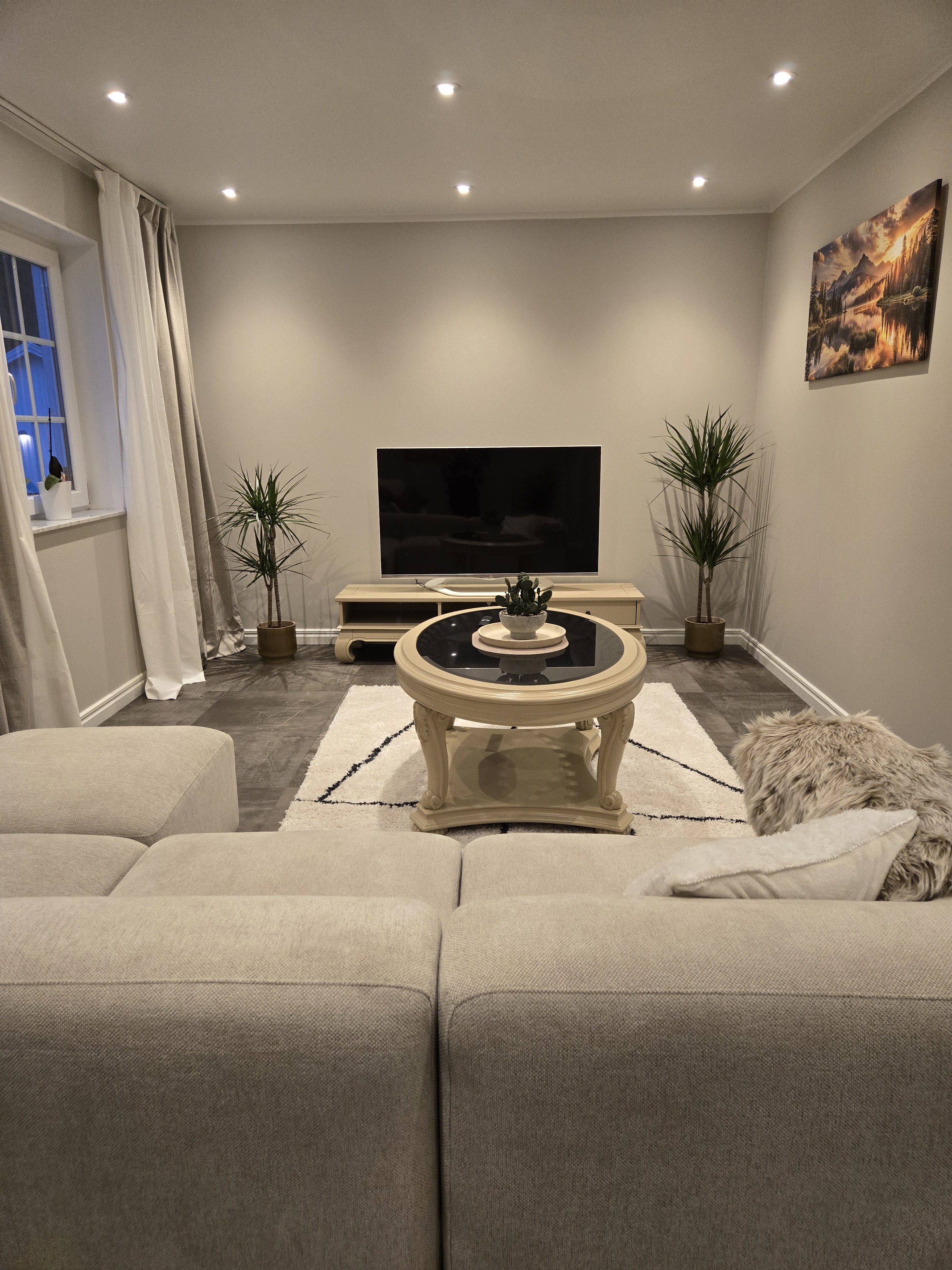 Persikogatan, Örebro