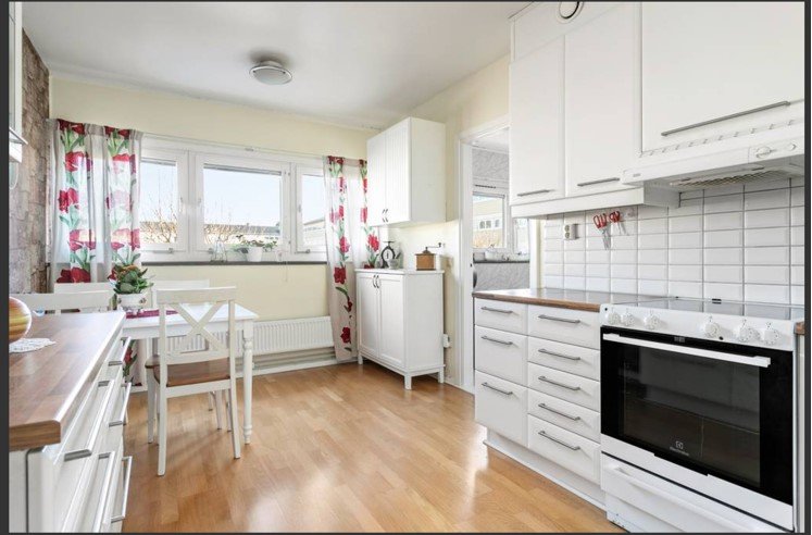 Skjutbanegatan, Västerås — photo 2