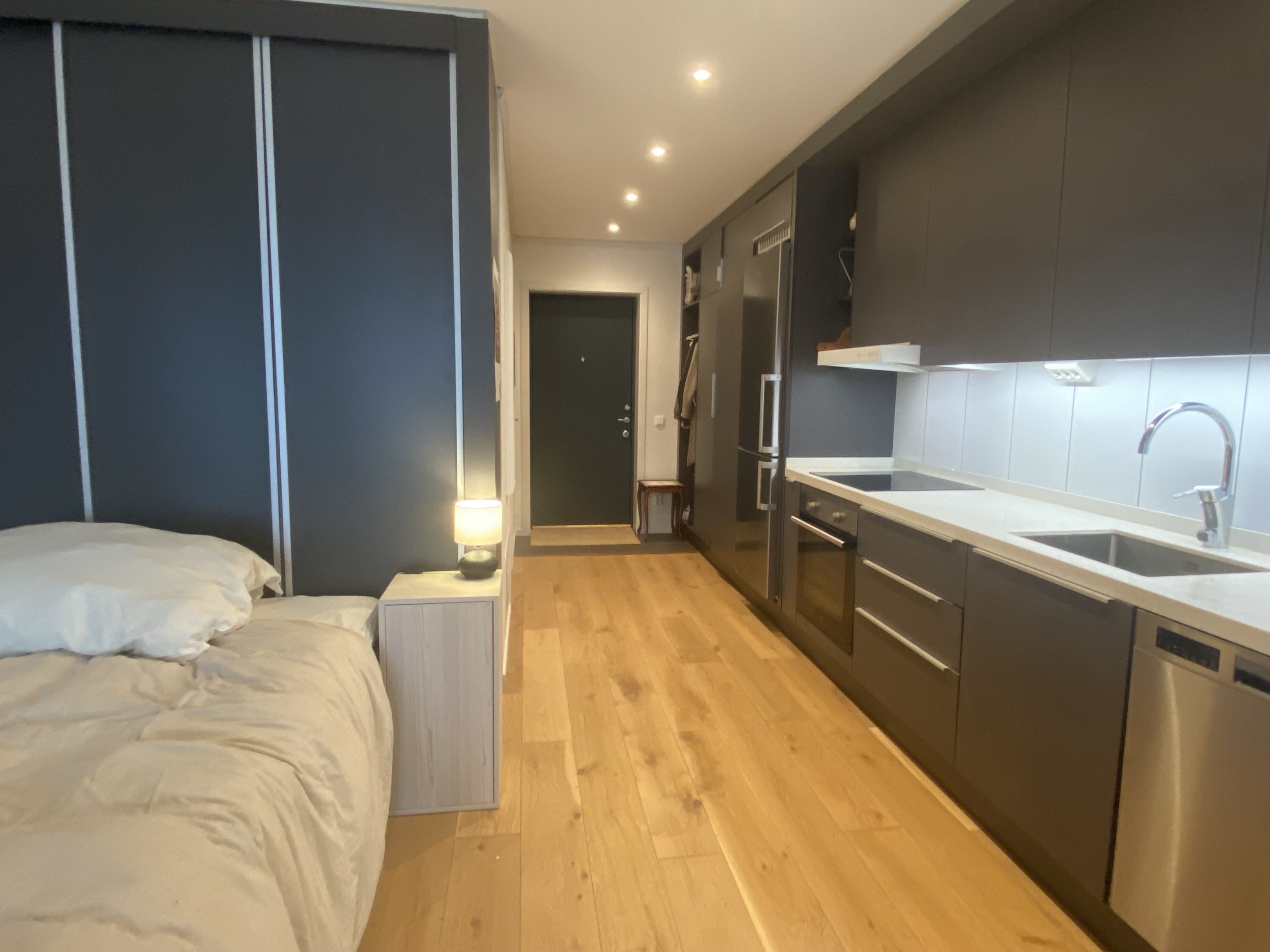 Karlsdalsallén, Örebro