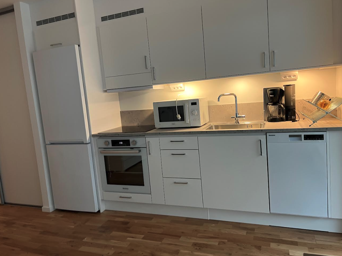 1 rum och kök, Farsta — 9 226 kr/mån — bild 2