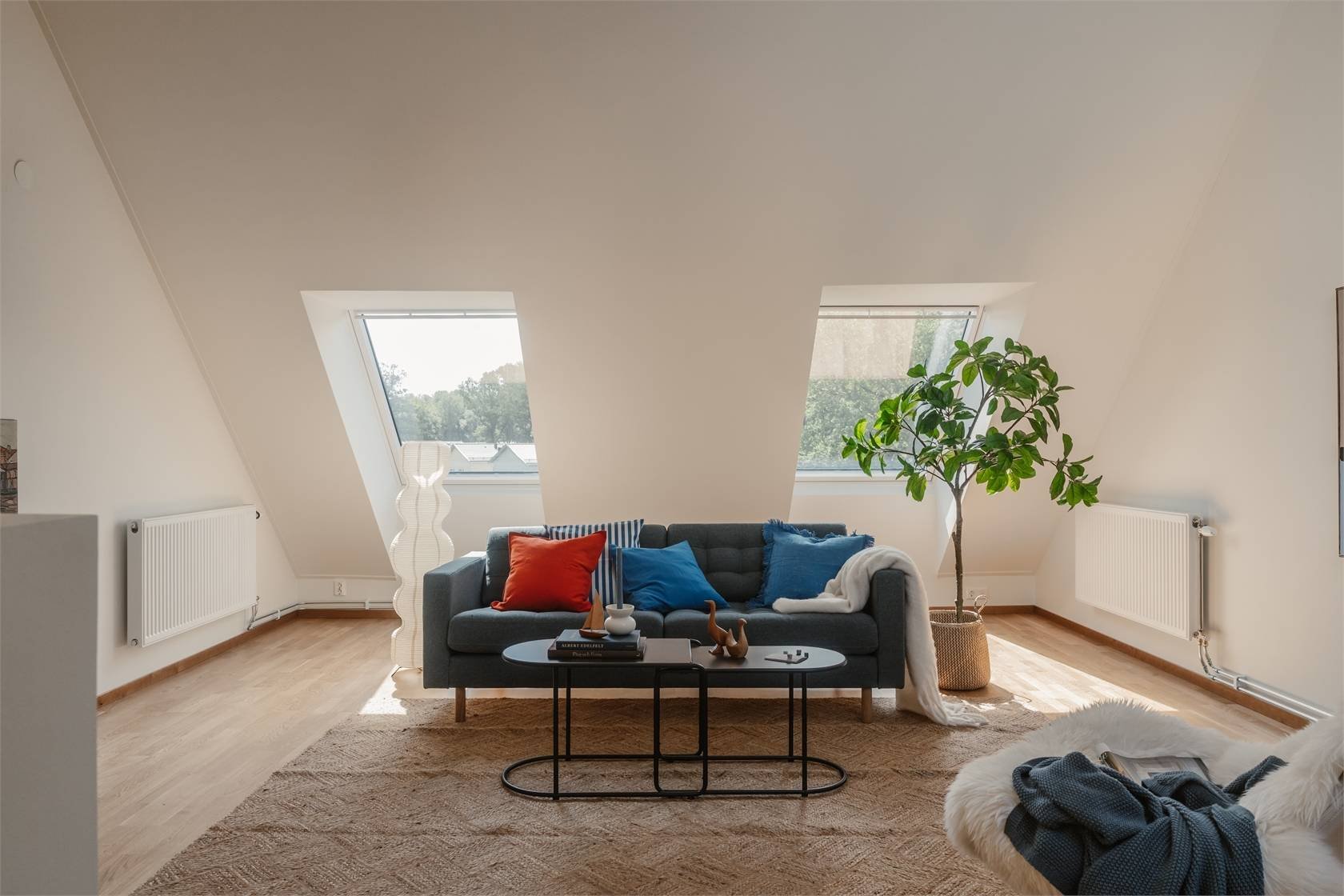 Hus – Järfälla, Skälby - Bild 2