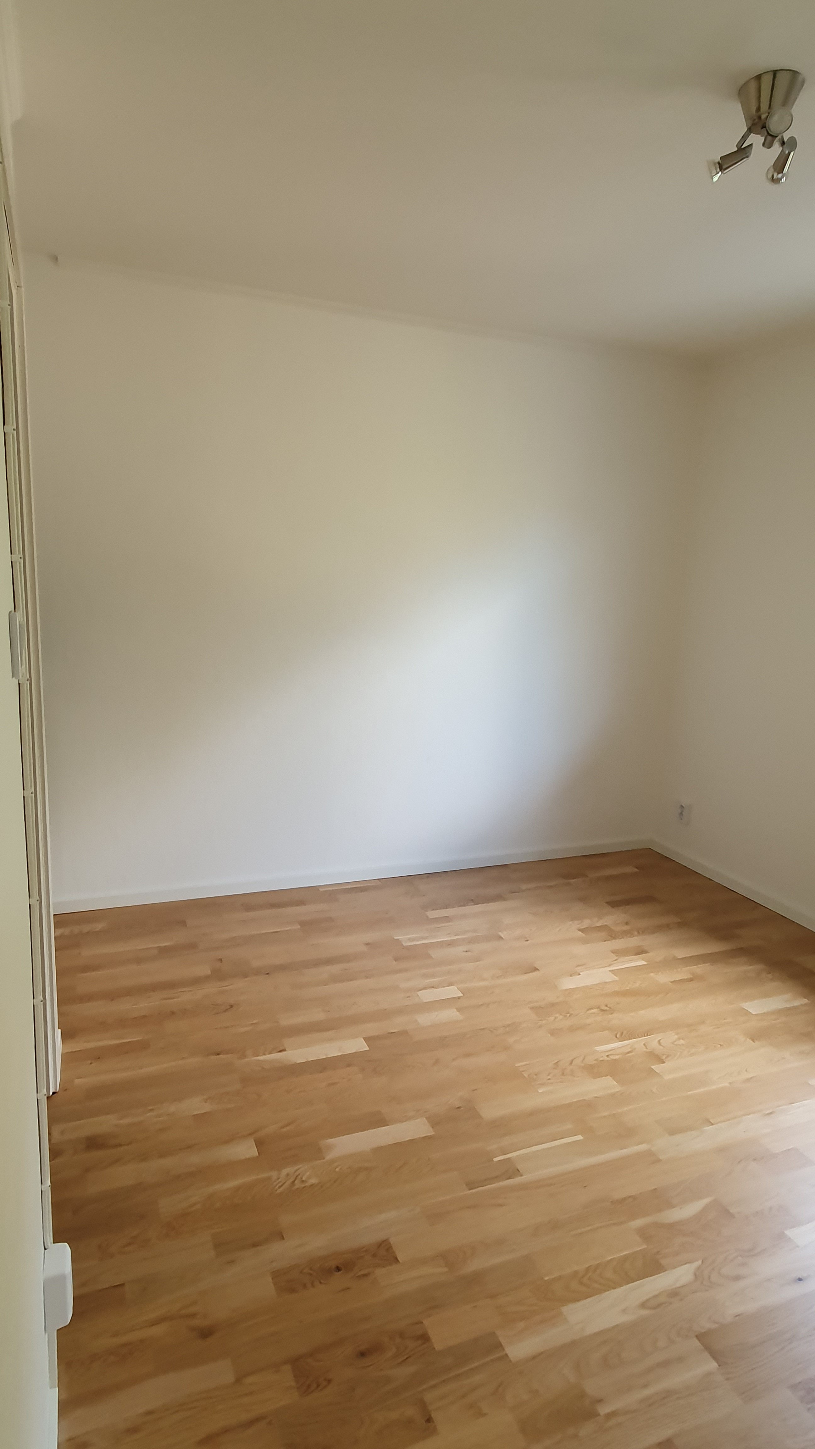 Lägenhet – Stockholm, Högdalen - Bild 3
