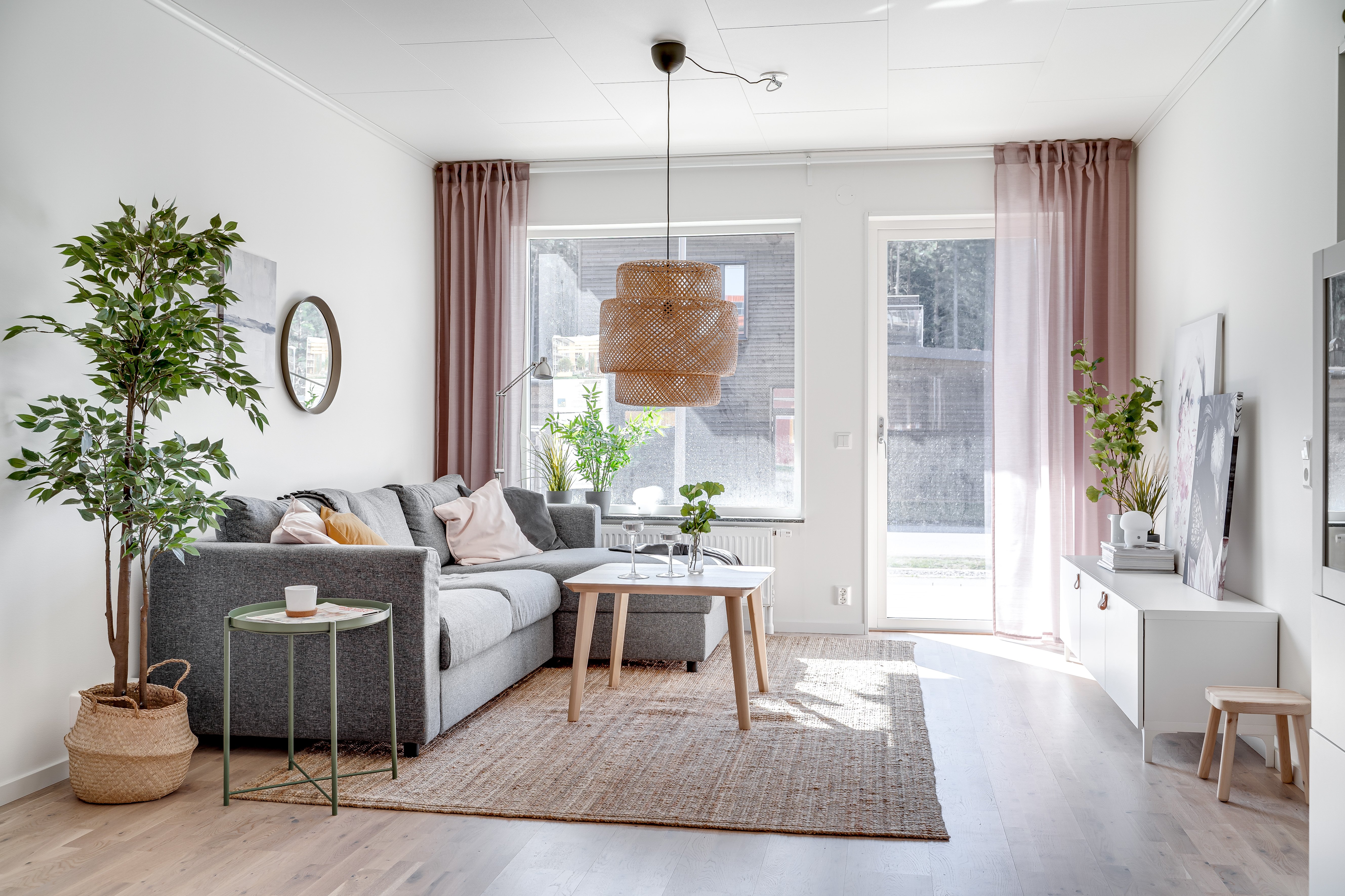 Stackmolnsvägen, Storvreta — photo 3