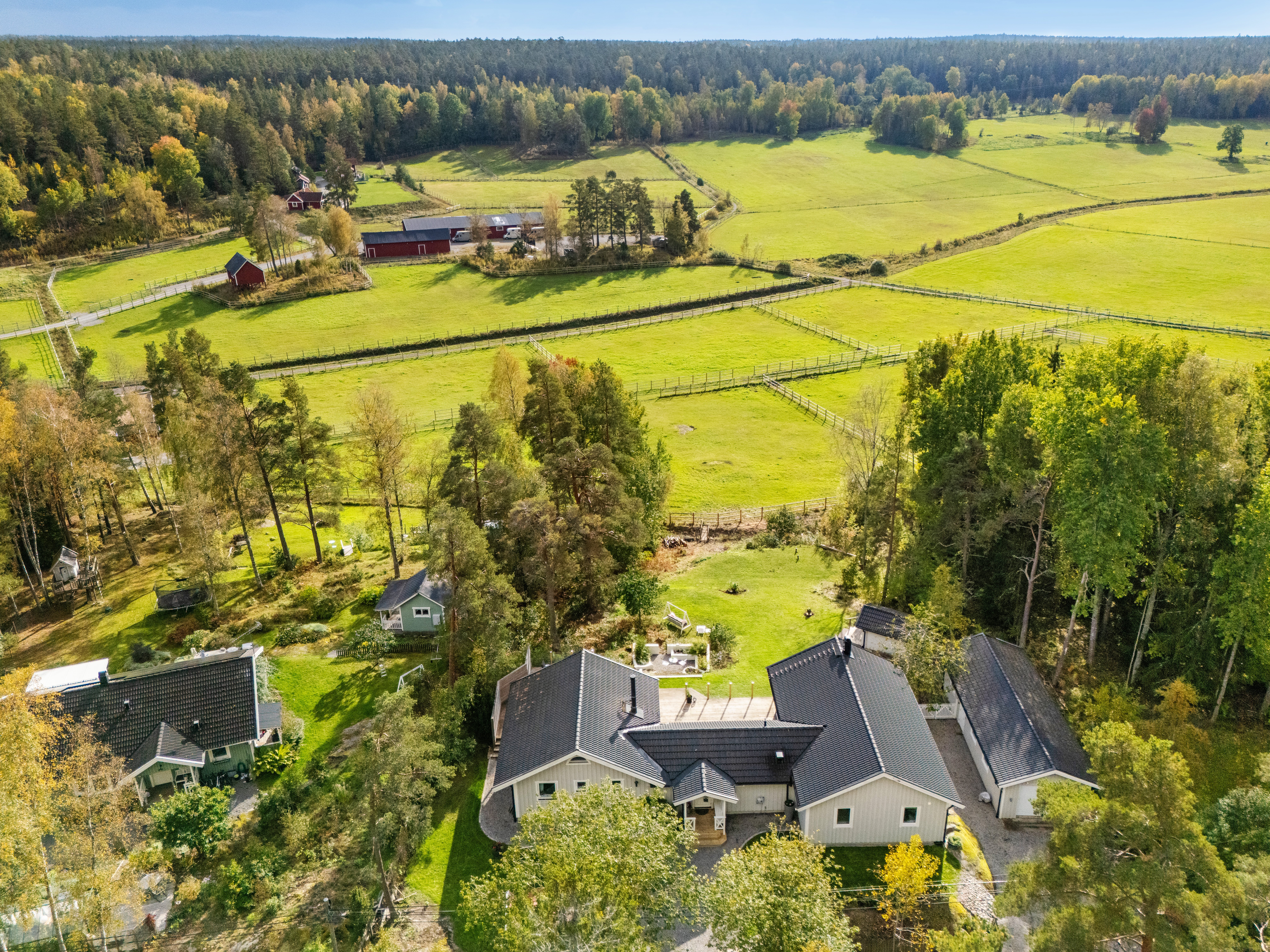 6 rooms · 145 m² in Haninge