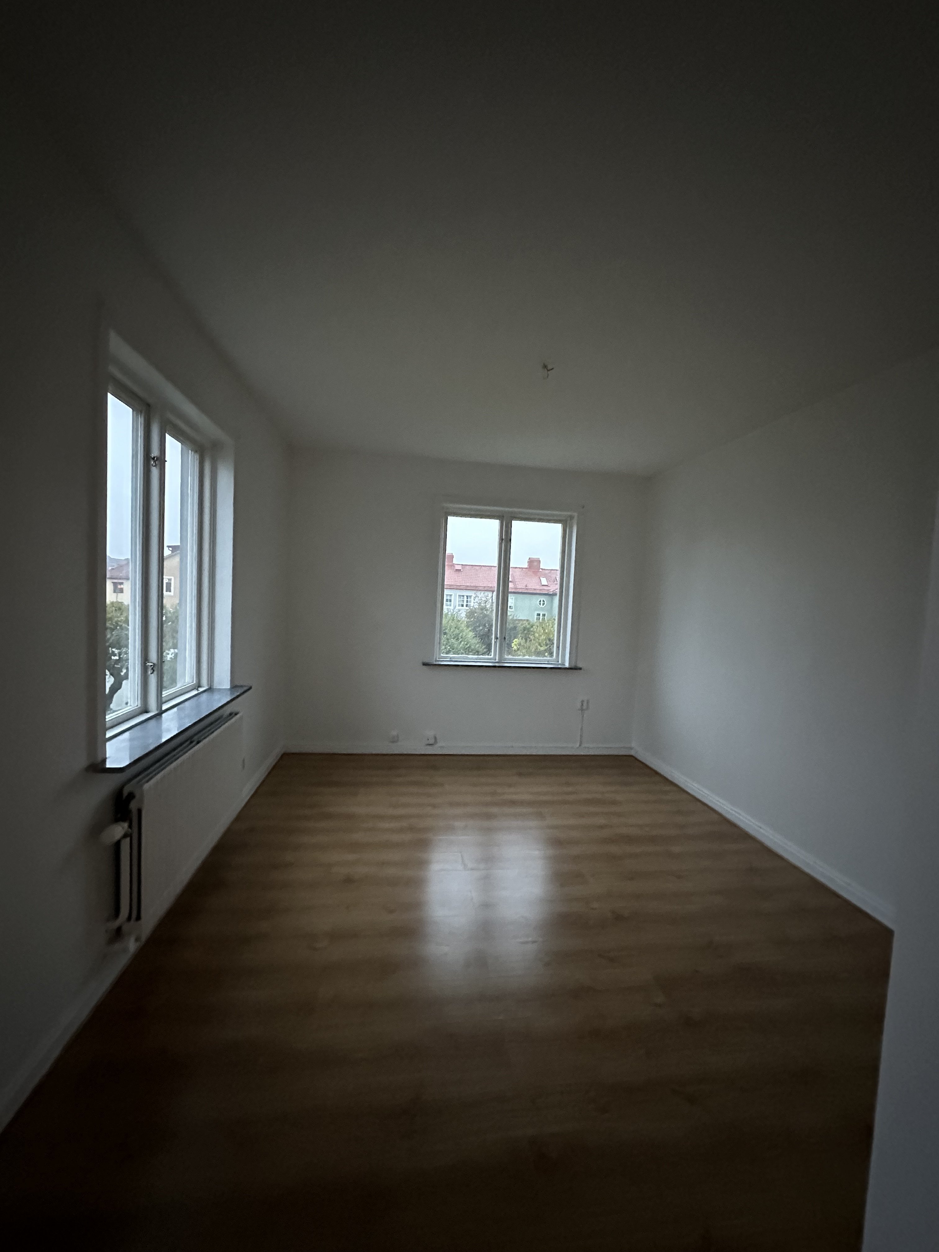 Svarvaregatan, Örebro Apartment Qasa