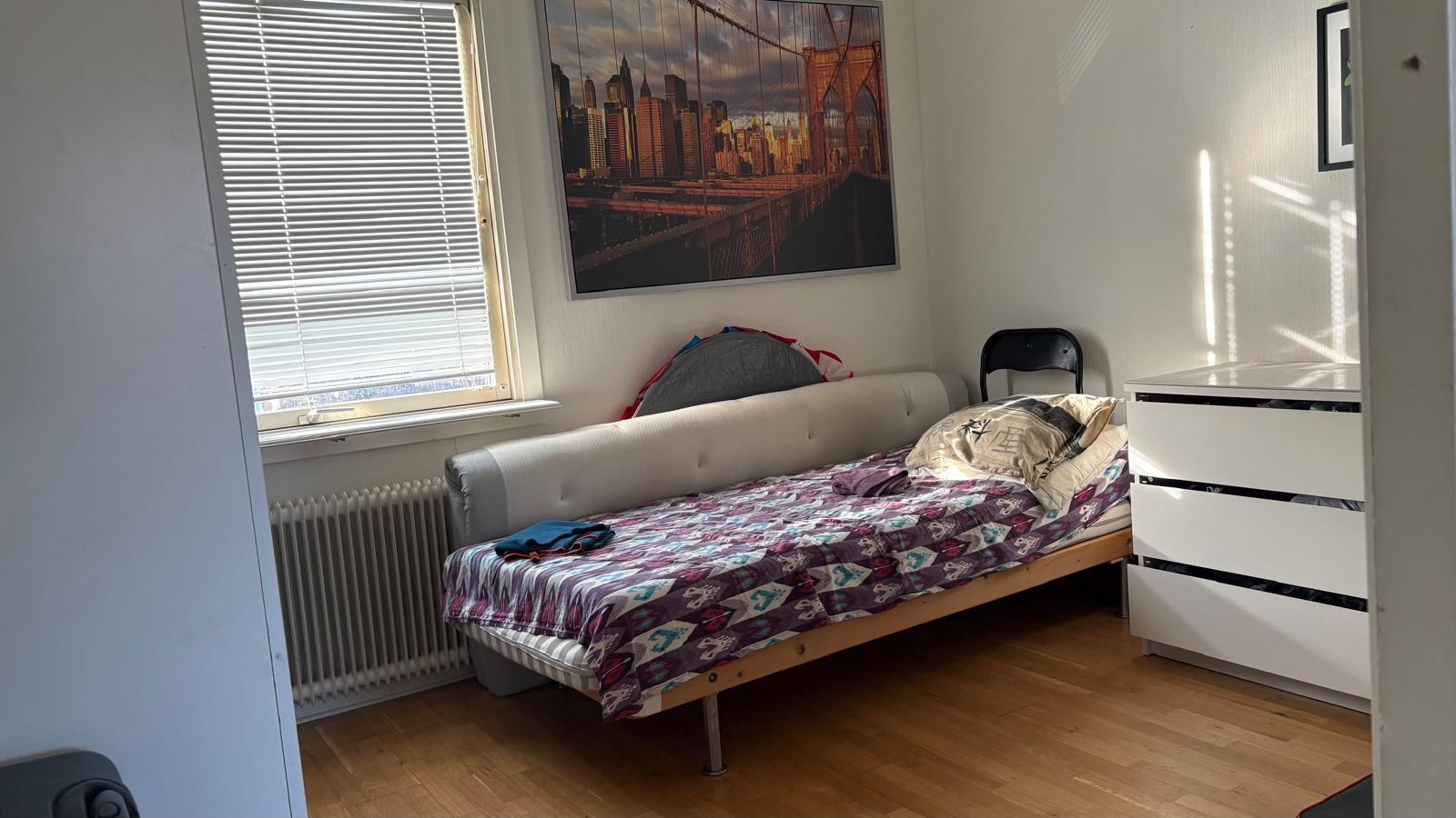 Tofsvipegatan, Hisings Backa