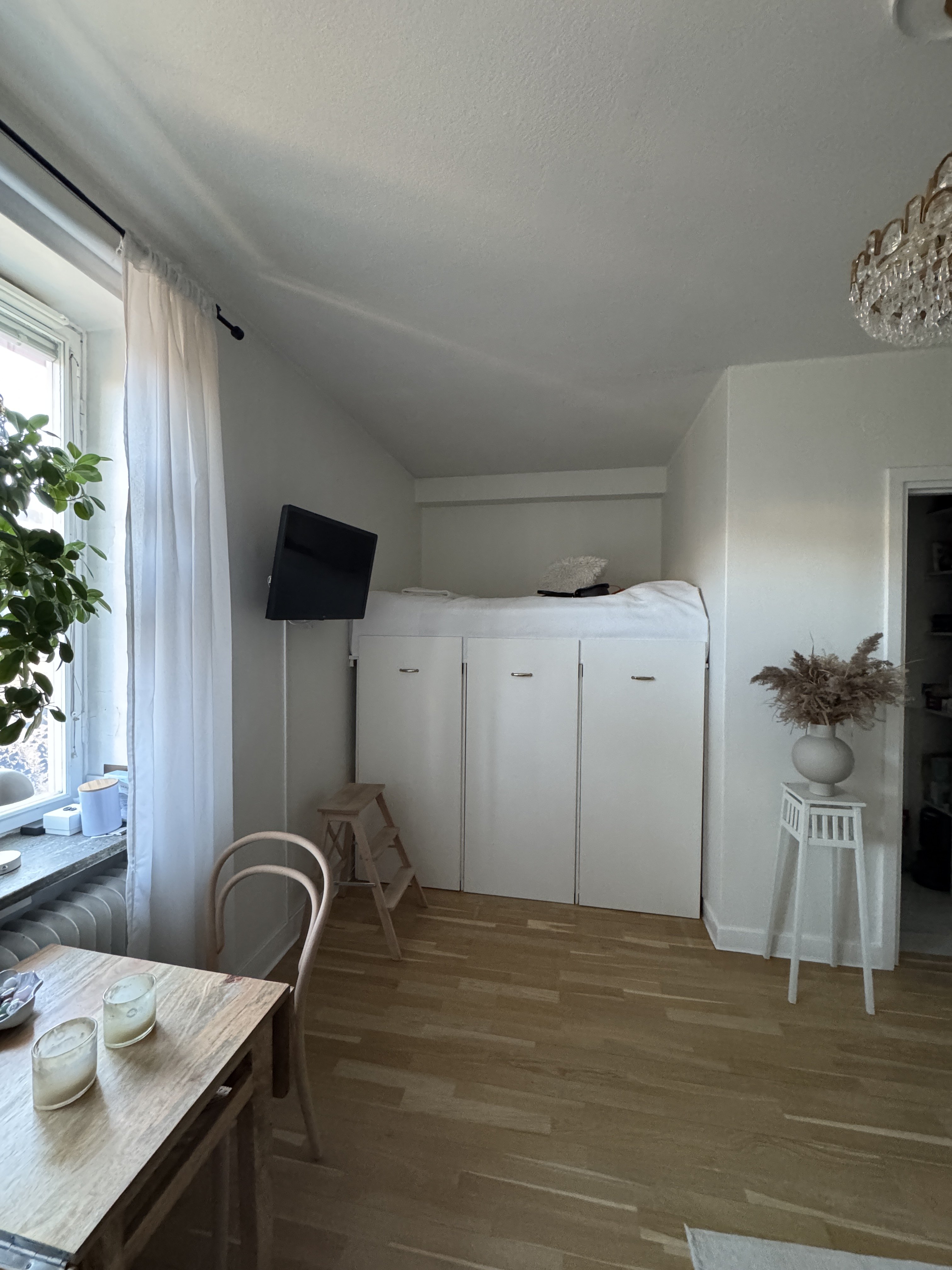 Valhallavägen, Stockholm