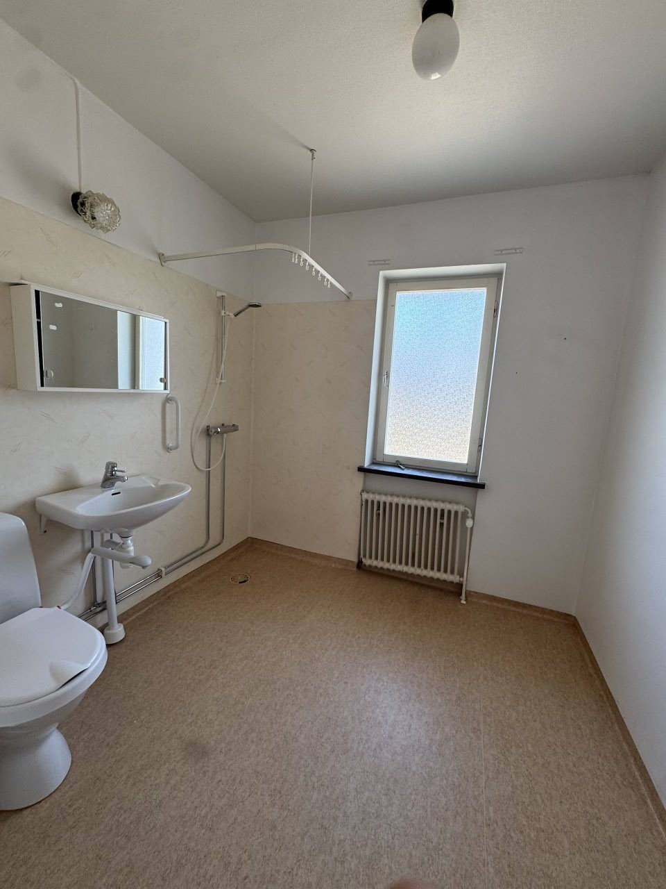 2 rok · 57 m² i Norberg – bild 4