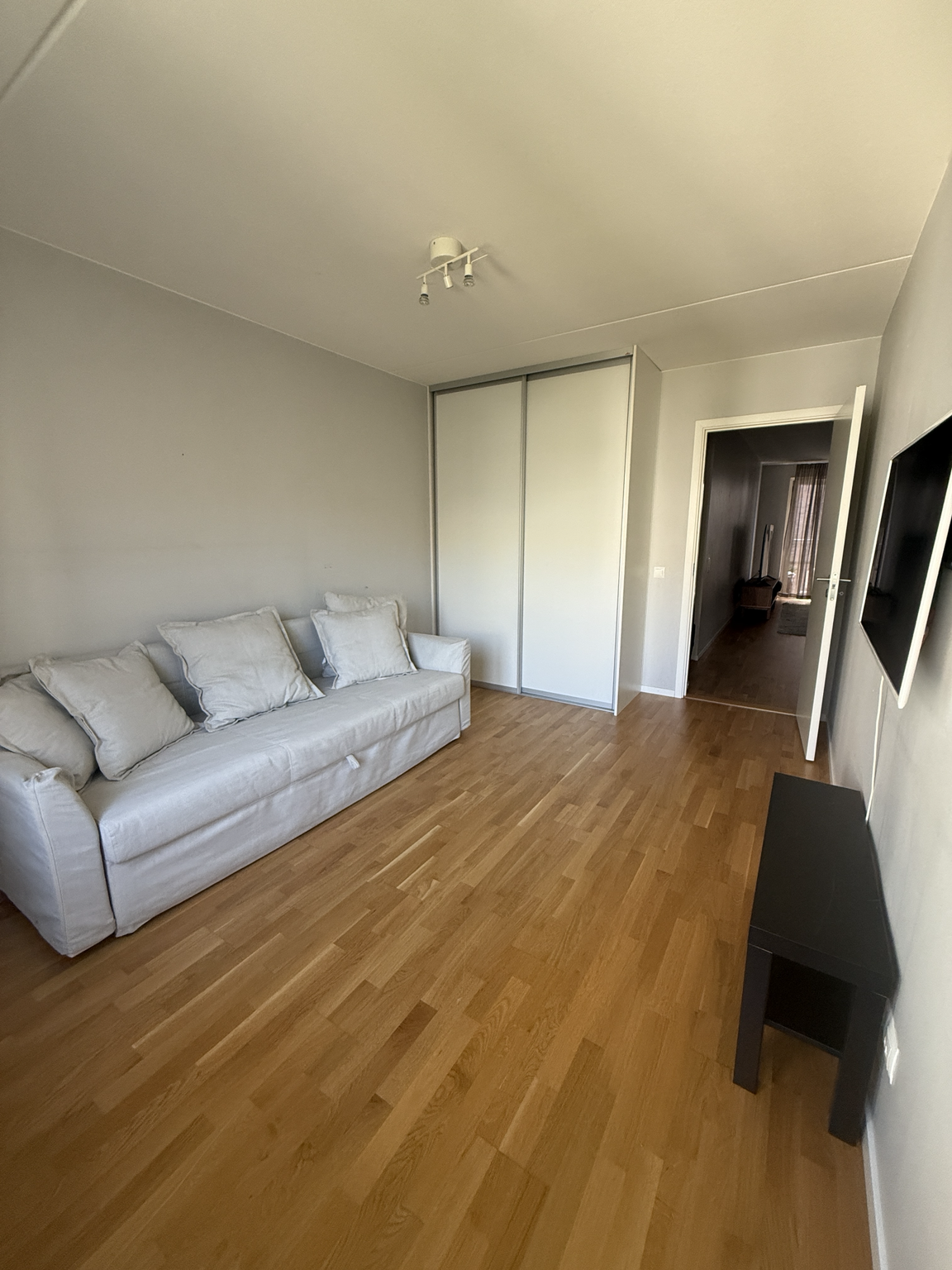 Apartment in Malmö, Hyllie, Hyllievång - Bild 2
