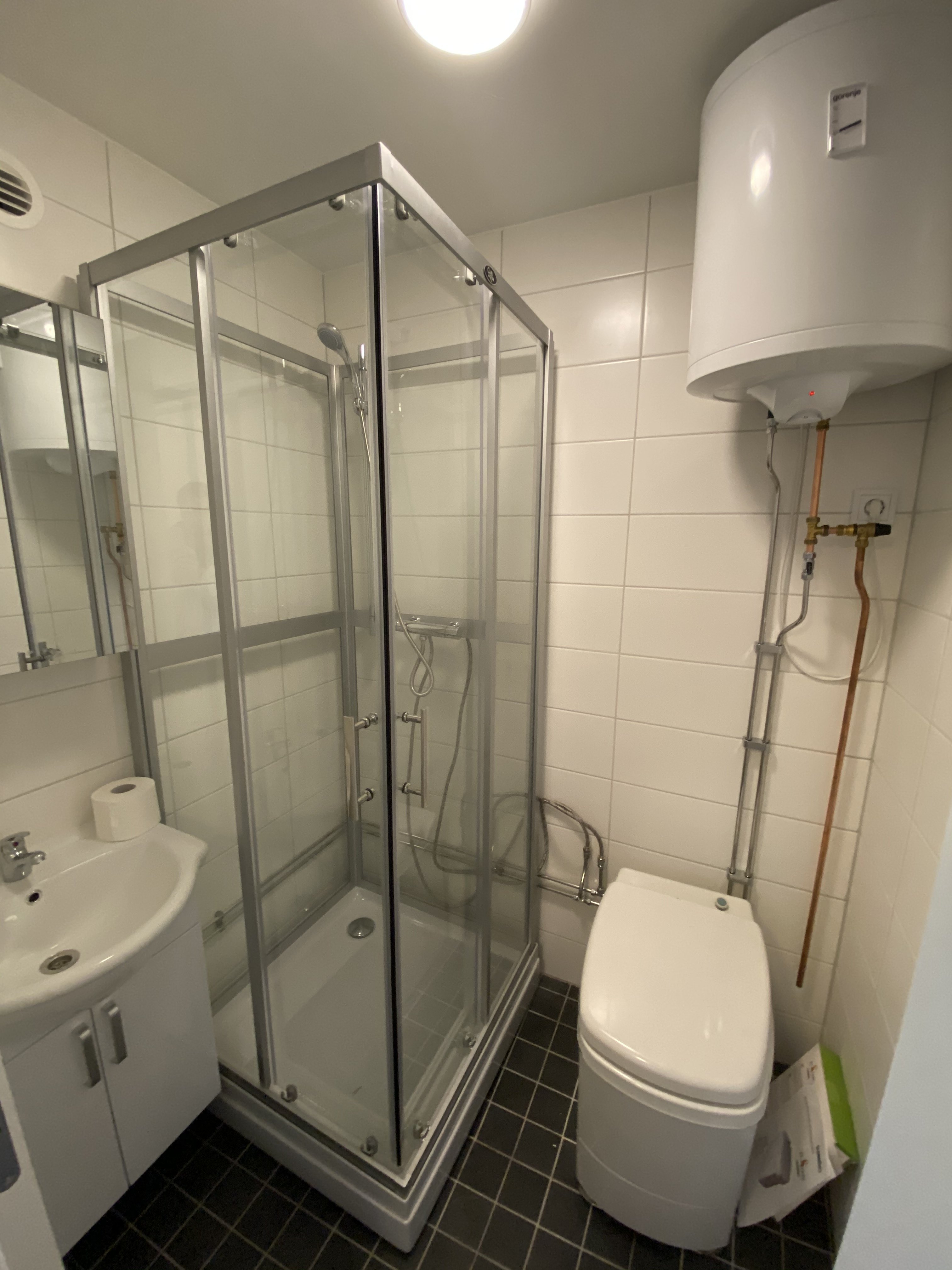 Hus – Ekerö, Backen, Törnby - Bild 3
