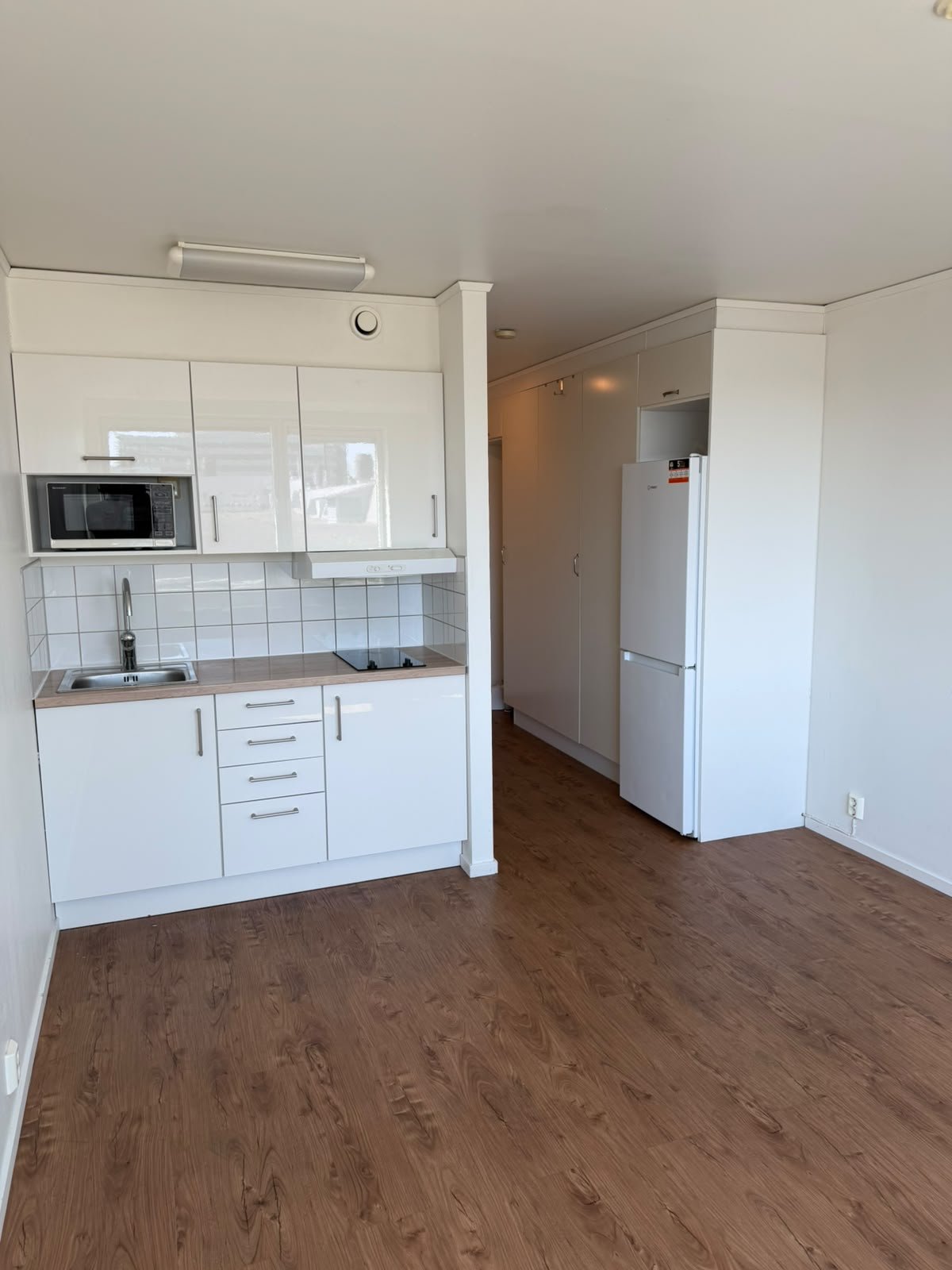 1 rum och kök, Stockholm — 6 092 kr/mån — bild 2