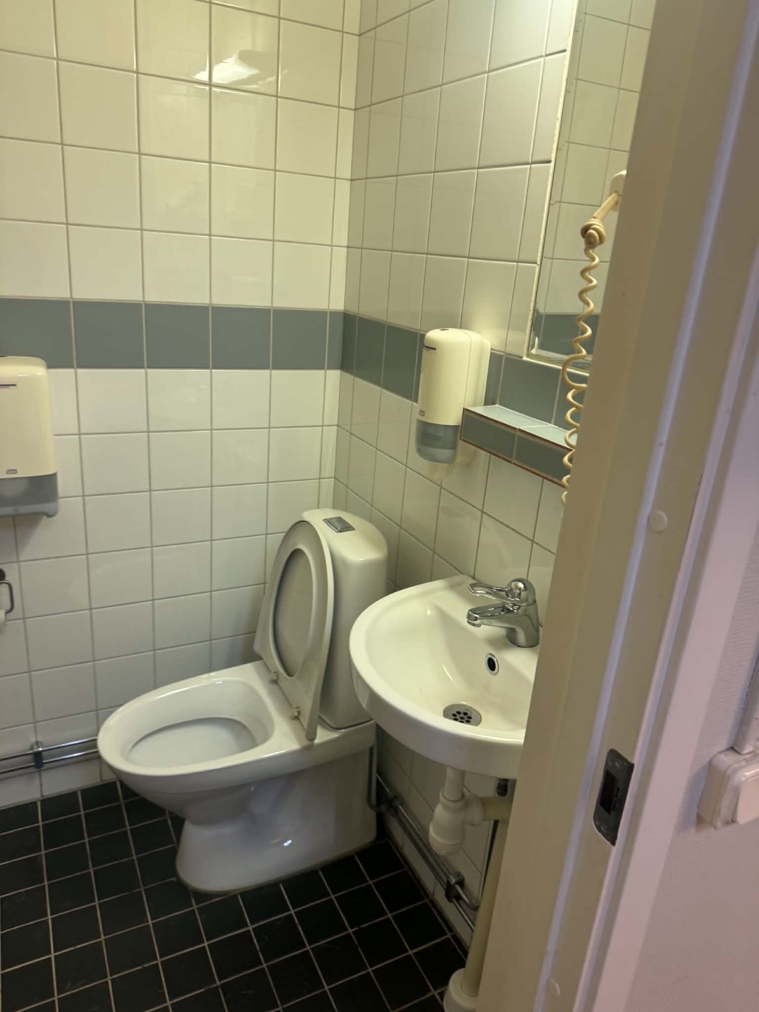 Lägenhet – Stockholm, Västberga industriområde, Västberga - Bild 5