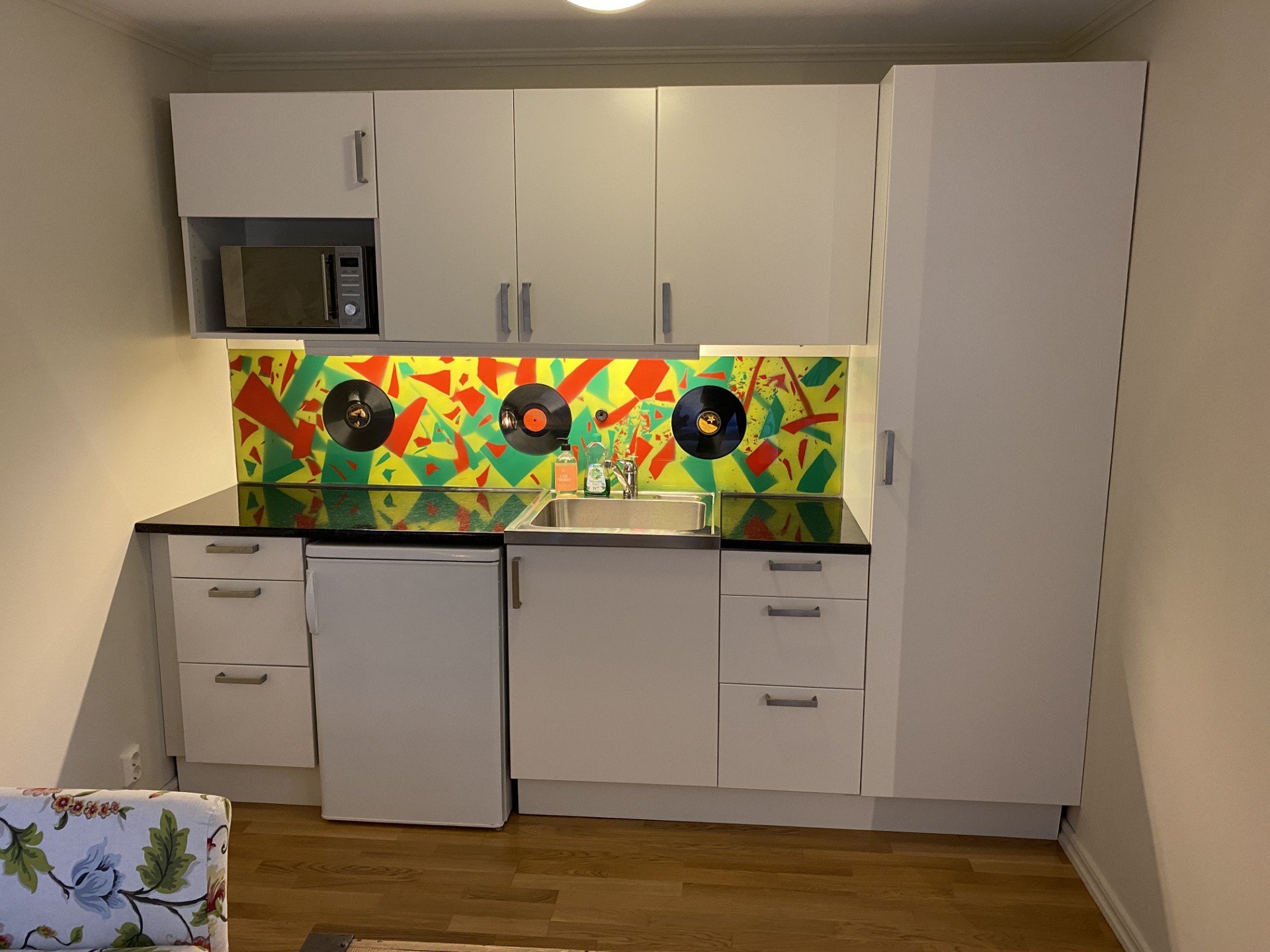 Hus – Motala, Liverpool, Centrum - Bild 2