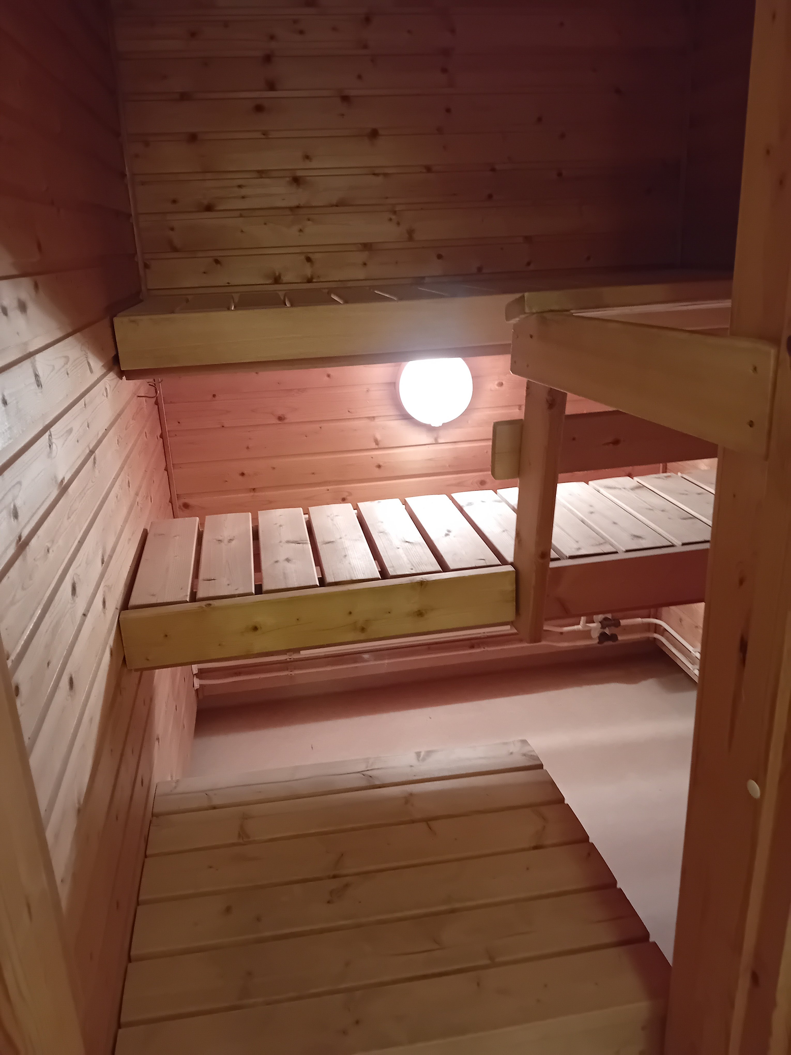 Kaksio järvimaisemalla 4