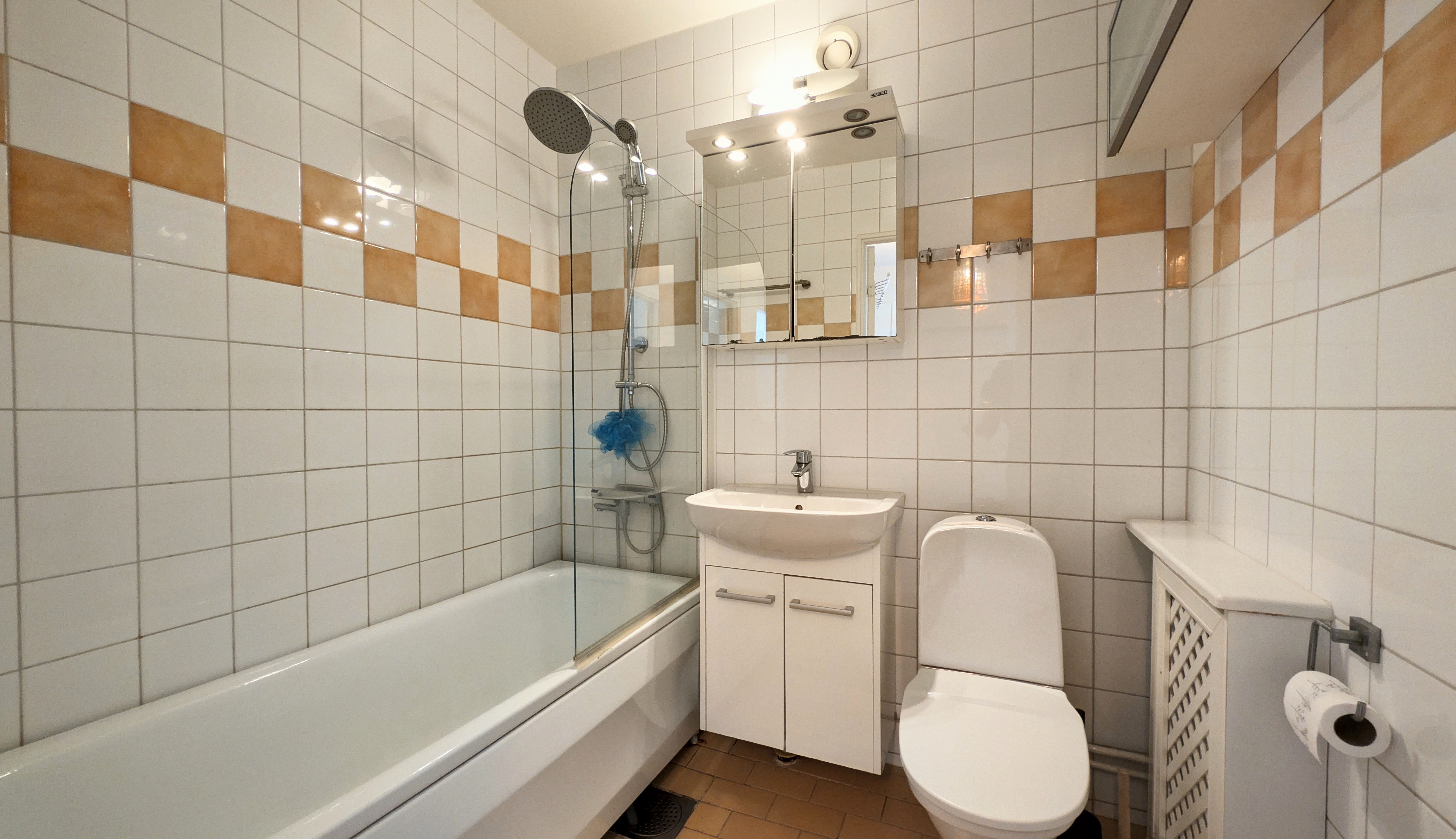 2 rum och kök, Kista — 12 000 kr/mån — bild 2