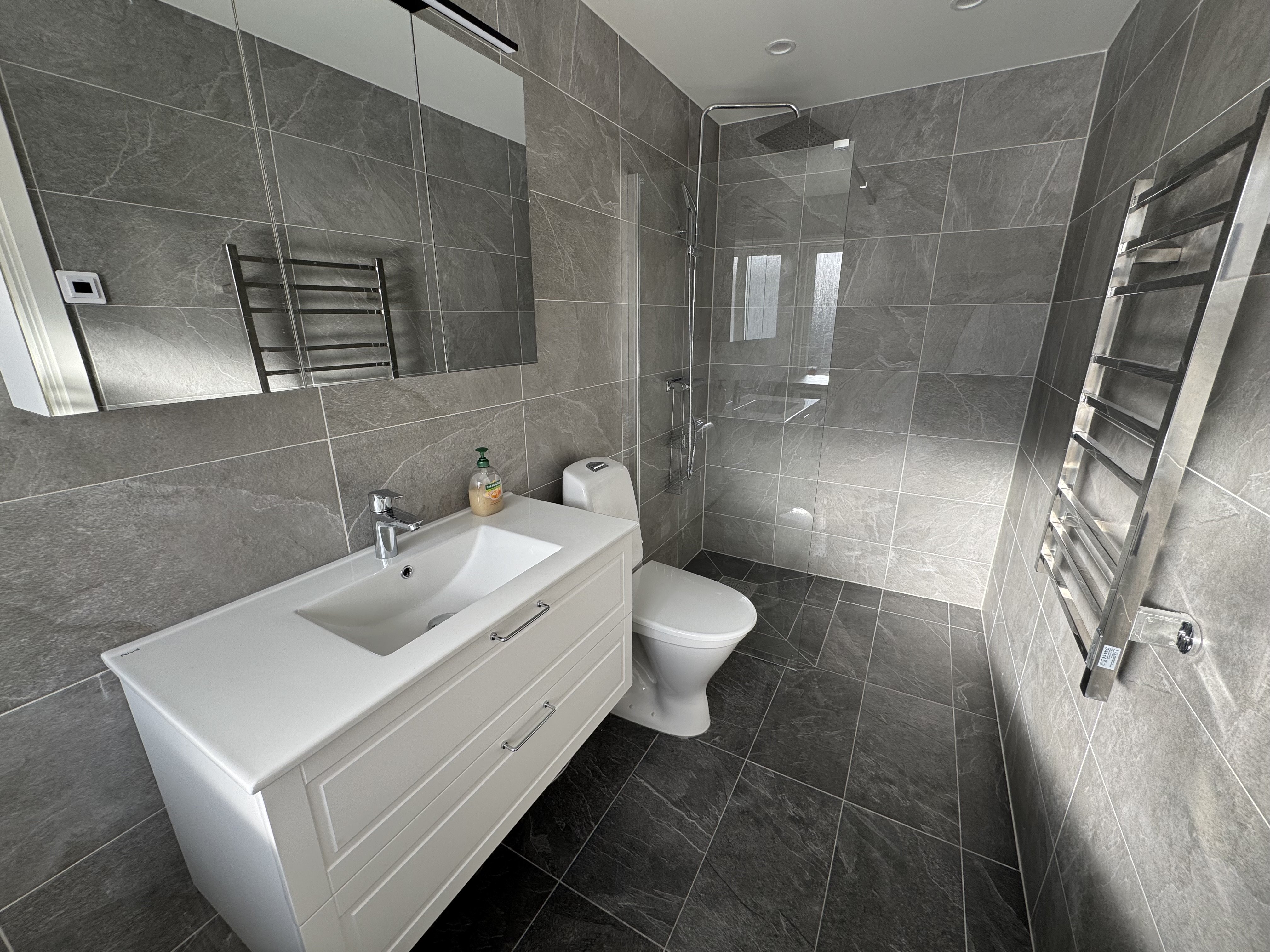 Villa/Hus, 5 rooms, 130 sqm, Upplands Väsby