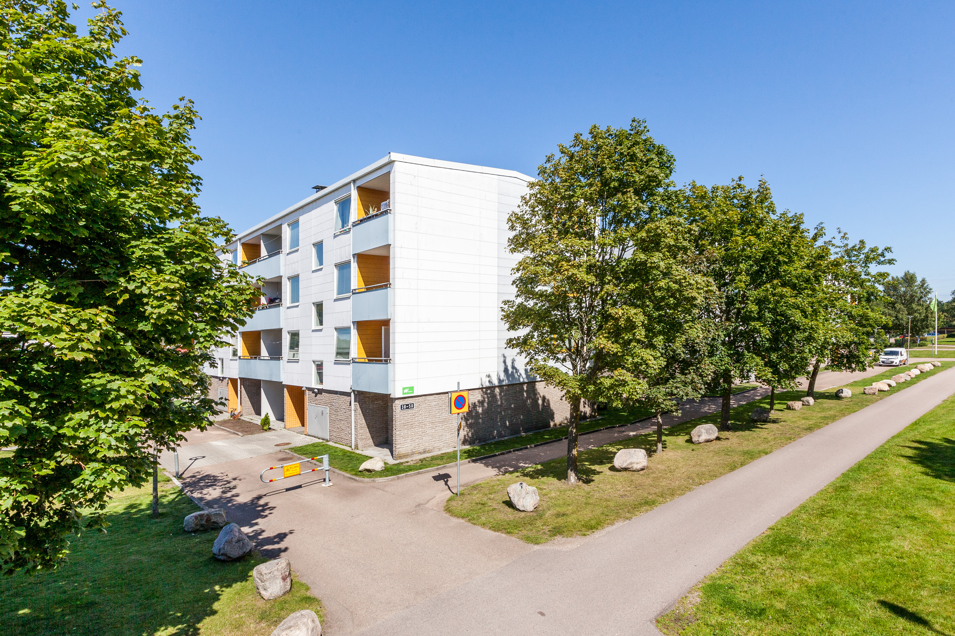 Andersbergsringen 8