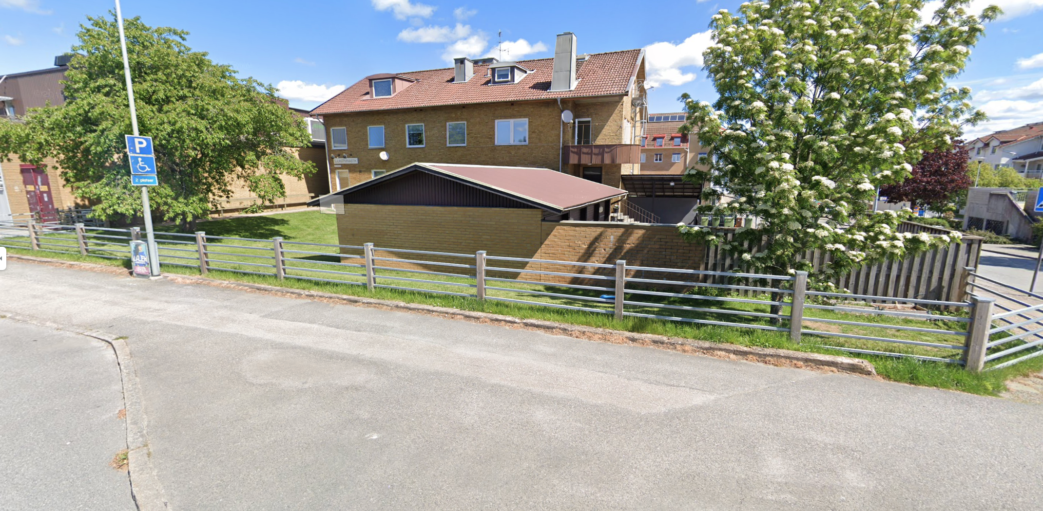 3 rok · 135 m² i Kinna