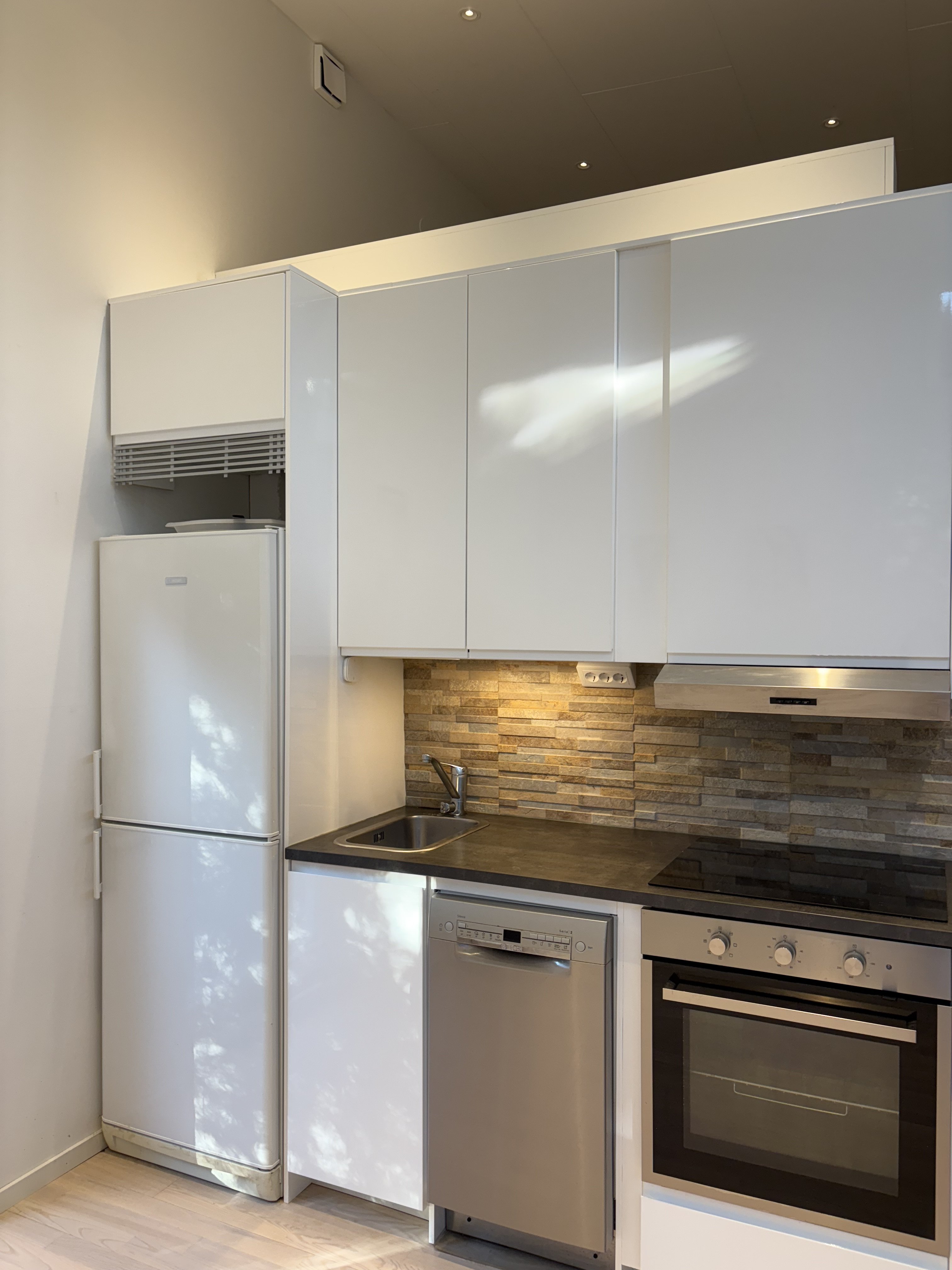 Idtjärnsgatan, Angered — photo 2